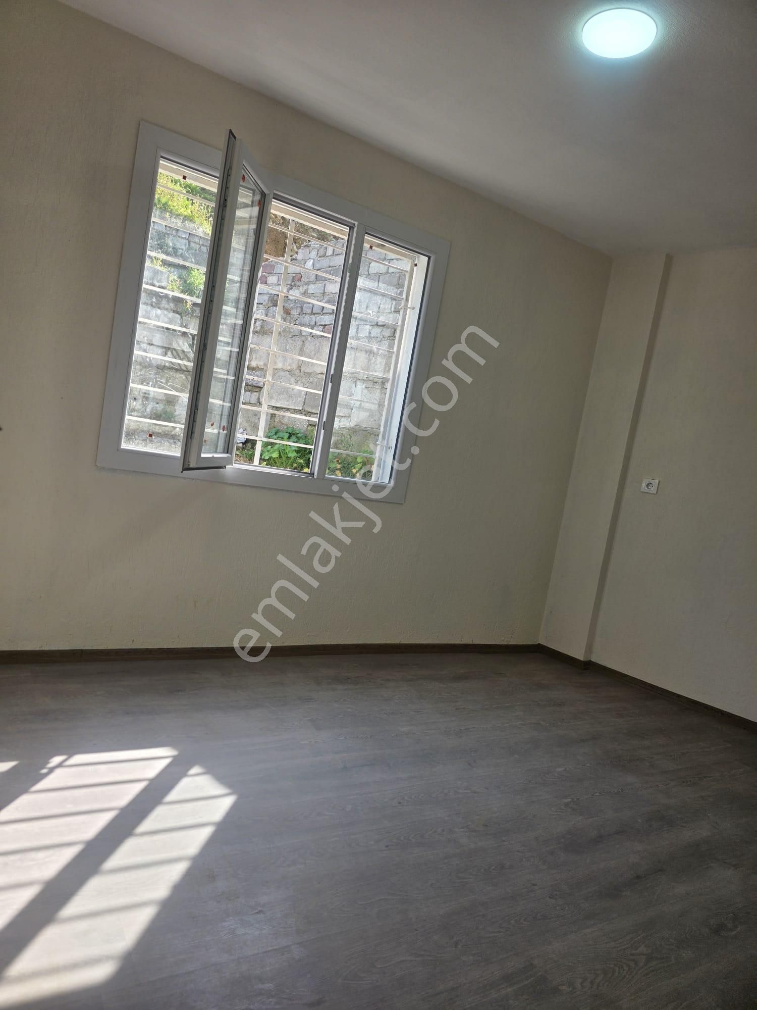 İzmir Karabağlar Limontepe De 400 M2 Arsa 138 Sıfır 4+1 Müstakil Daire Deniz Manzaralıçift Cepheli - Görsel 7