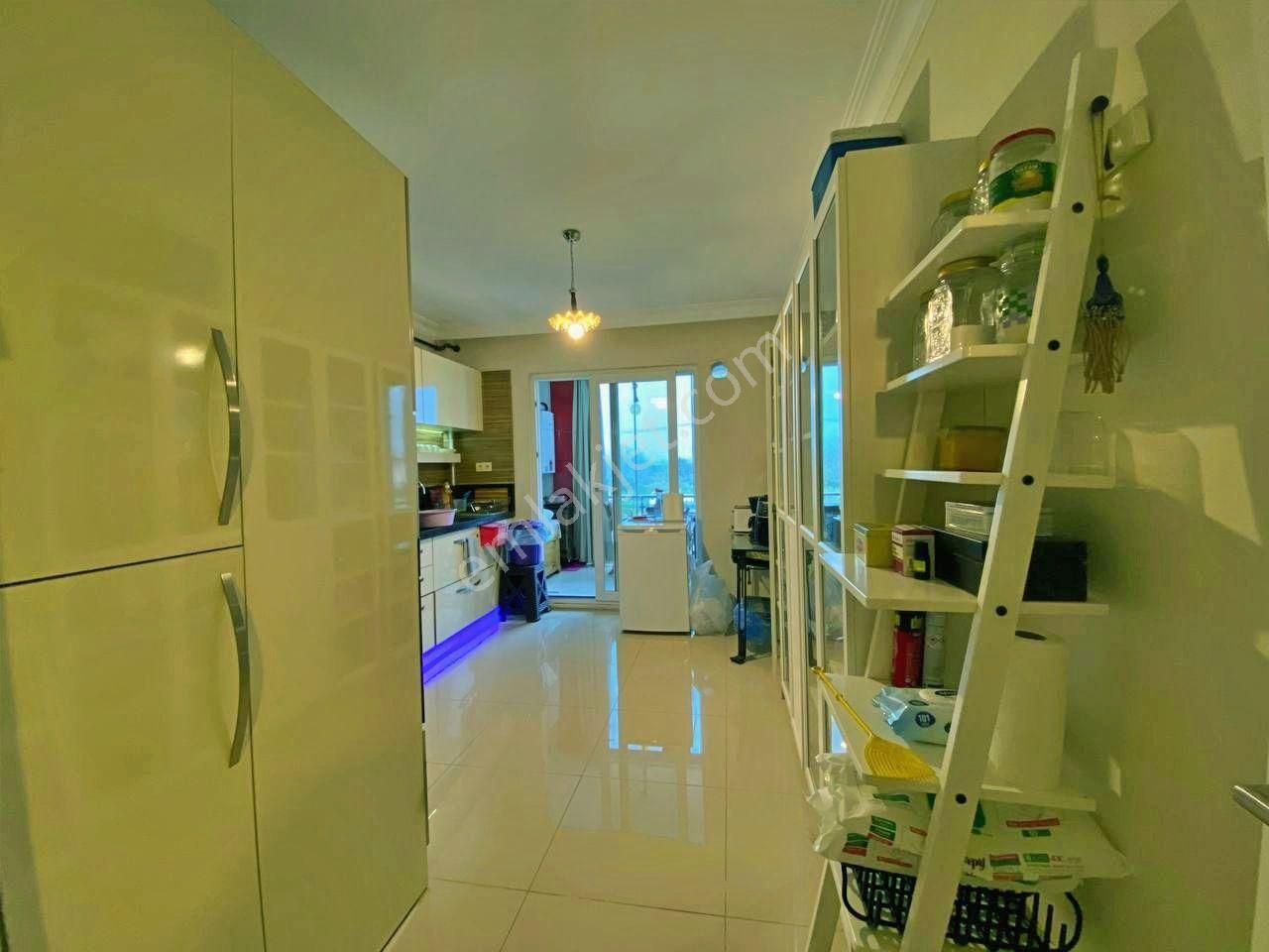 Uytundan Edremit Cennetayağıyürüyüş Yolu Üzerinde Lüks 4+1 Daire - Görsel 12