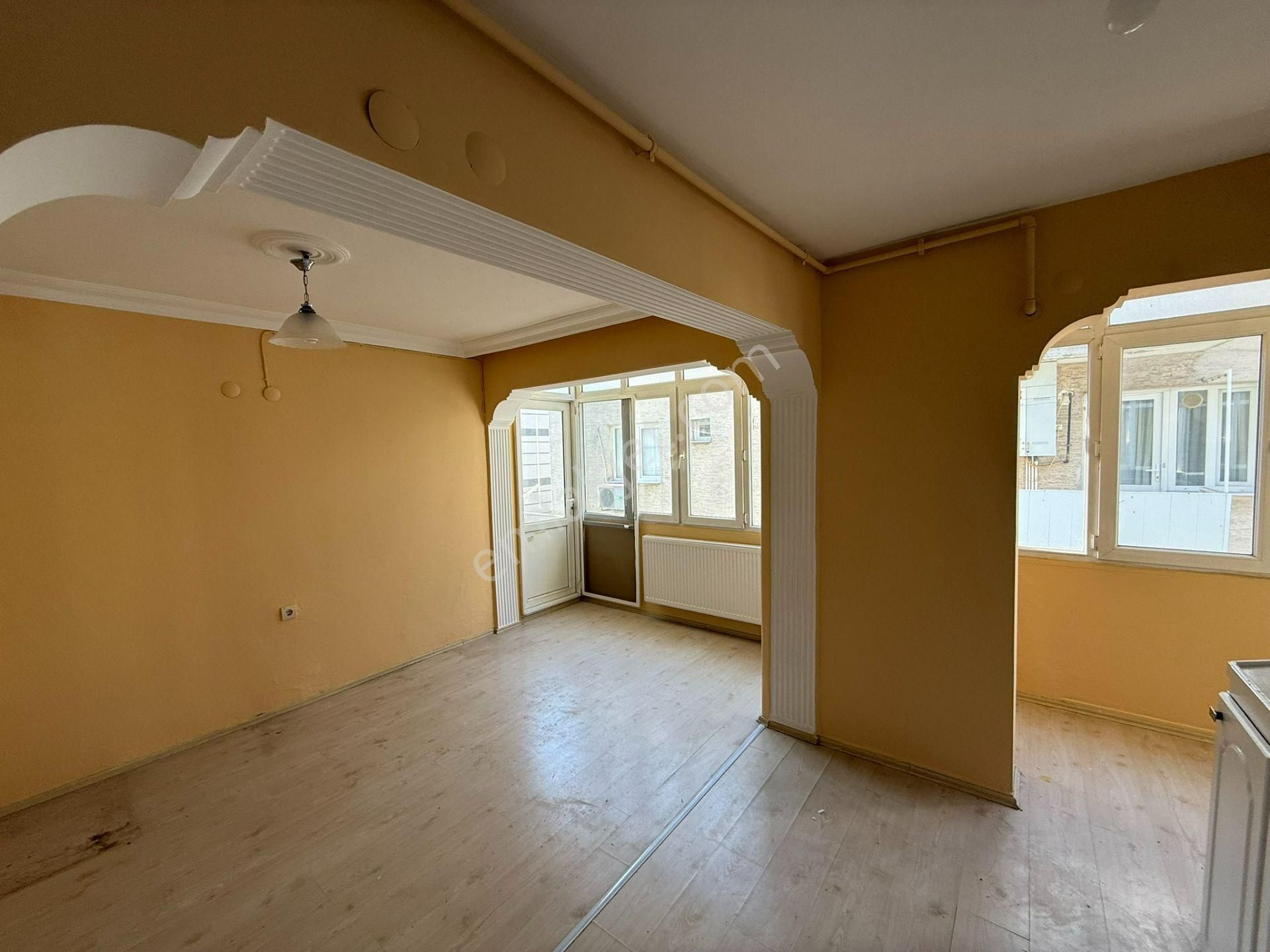 Ataşehir'de Kiralık 2+1 Daire - Görsel 13