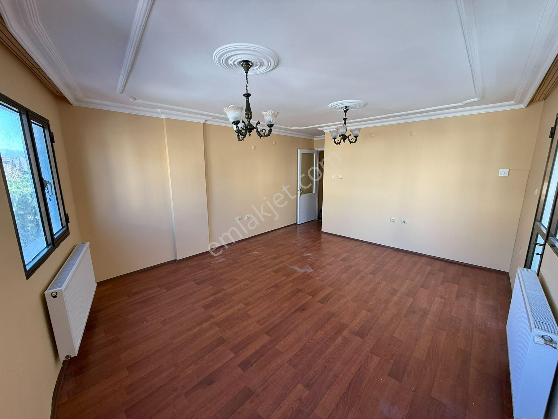 Ataşehir'de Kiralık 2+1 Daire - Görsel 7