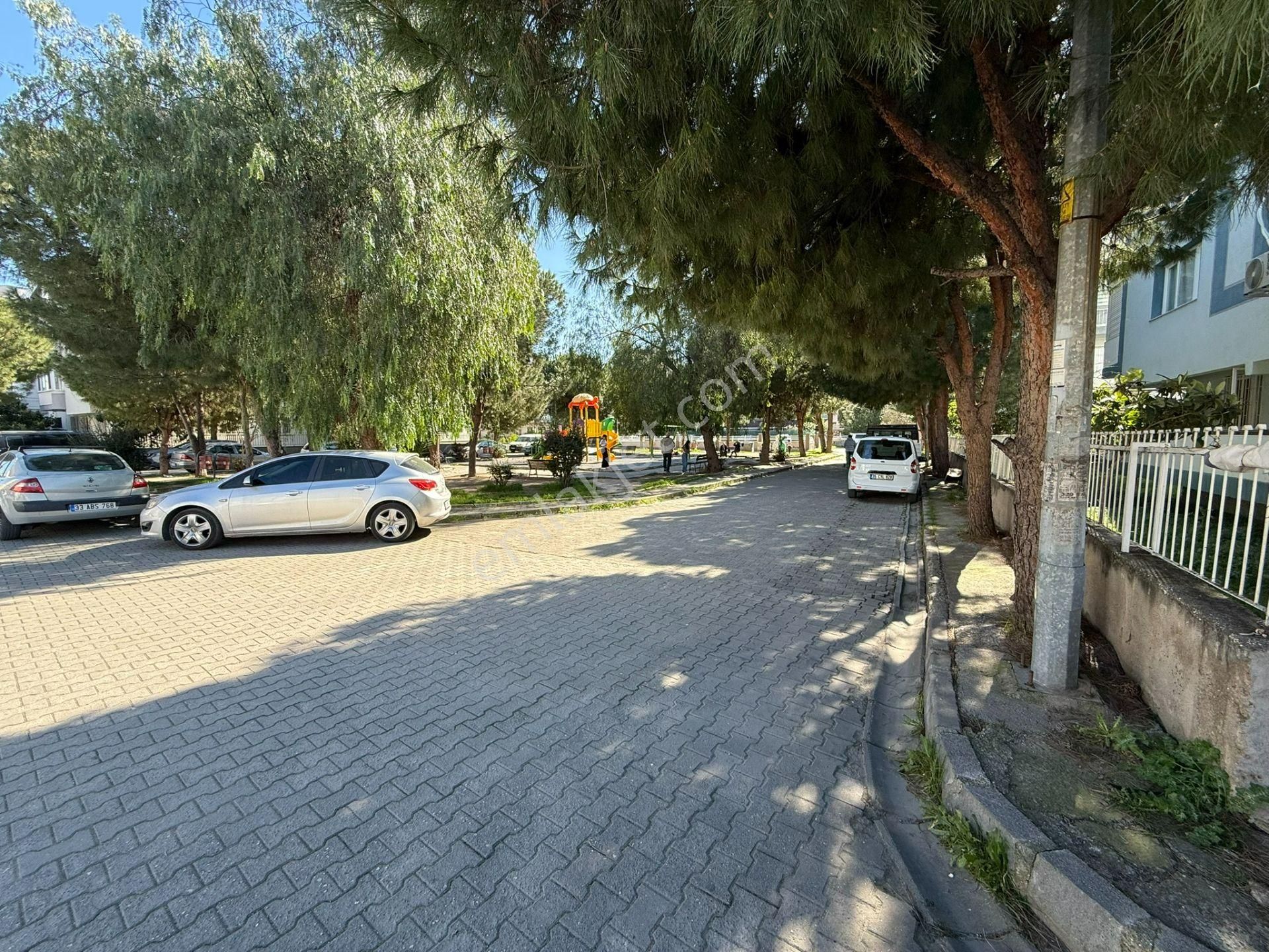 Ataşehir'de Kiralık 2+1 Daire - Görsel 34