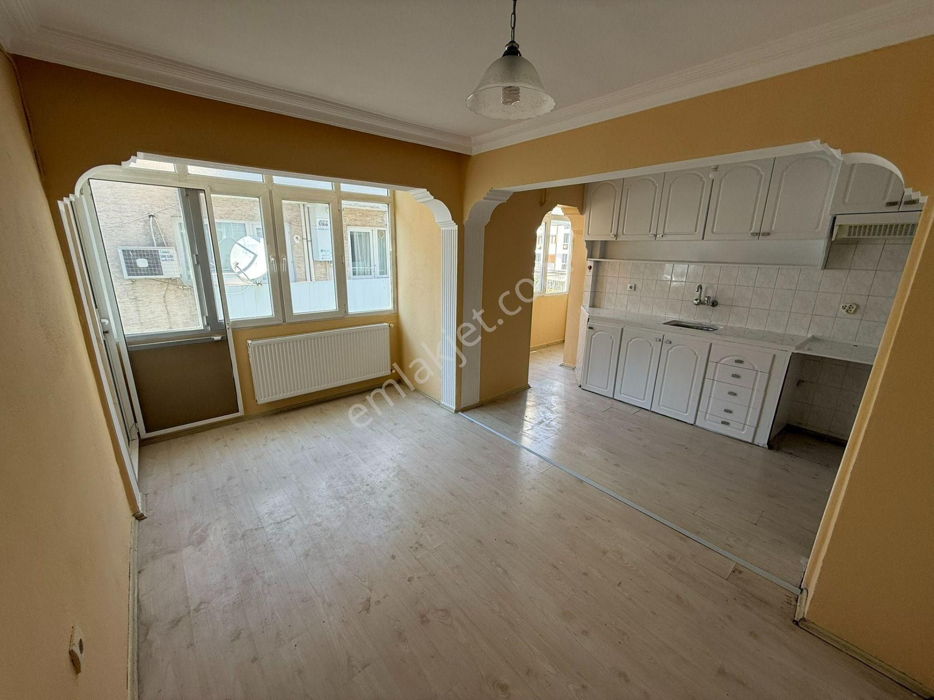 Ataşehir'de Kiralık 2+1 Daire - Görsel 17