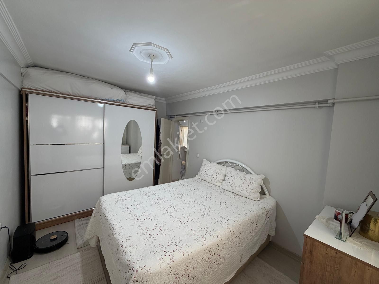 Güngören Akıncılar'da 3+1 Geniş Asansörlü Ön Cephe Daire - Görsel 22