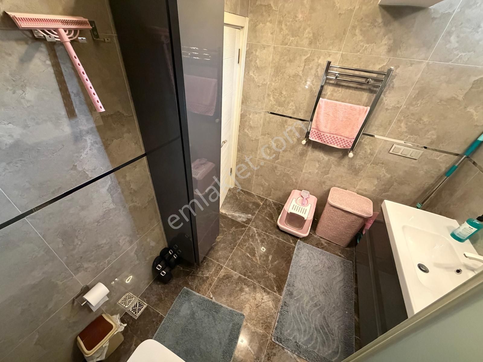 Güngören Akıncılar'da 3+1 Geniş Asansörlü Ön Cephe Daire - Görsel 20