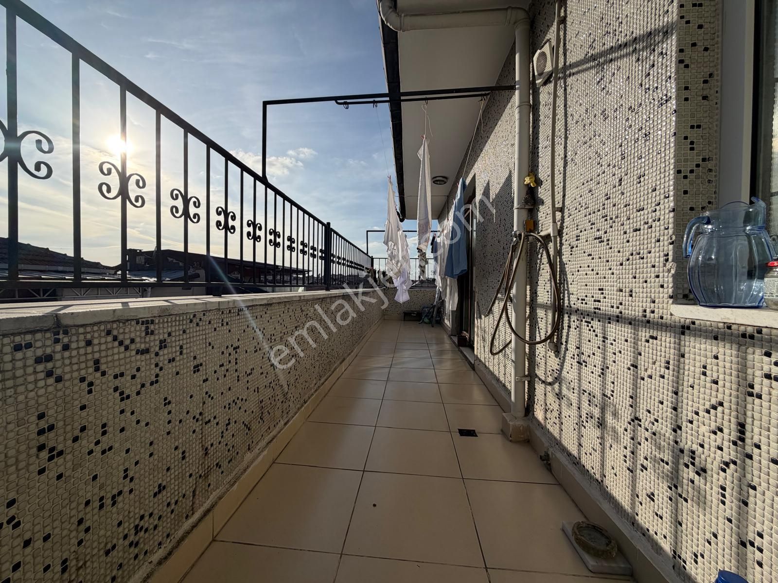 Güngören Akıncılar'da 3+1 Geniş Asansörlü Ön Cephe Daire - Görsel 28