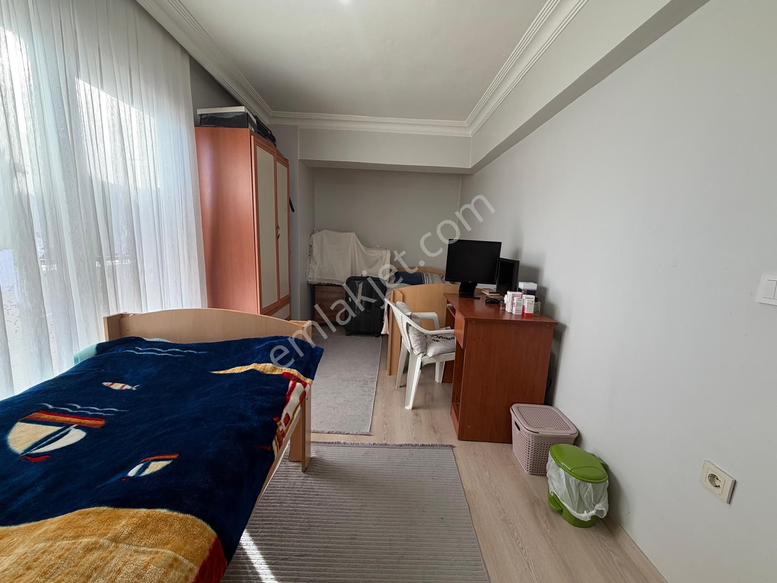 Güngören Akıncılar'da 3+1 Geniş Asansörlü Ön Cephe Daire - Görsel 16