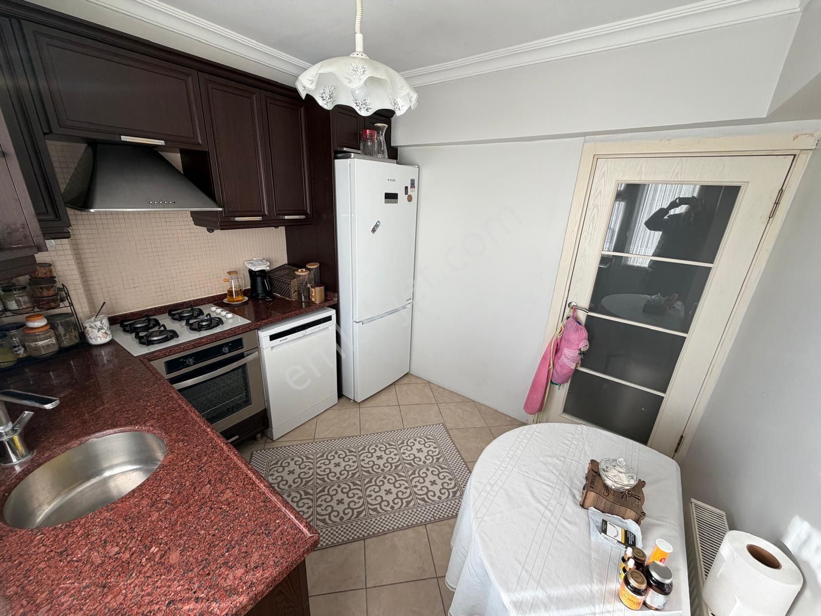 Güngören Akıncılar'da 3+1 Geniş Asansörlü Ön Cephe Daire - Görsel 7