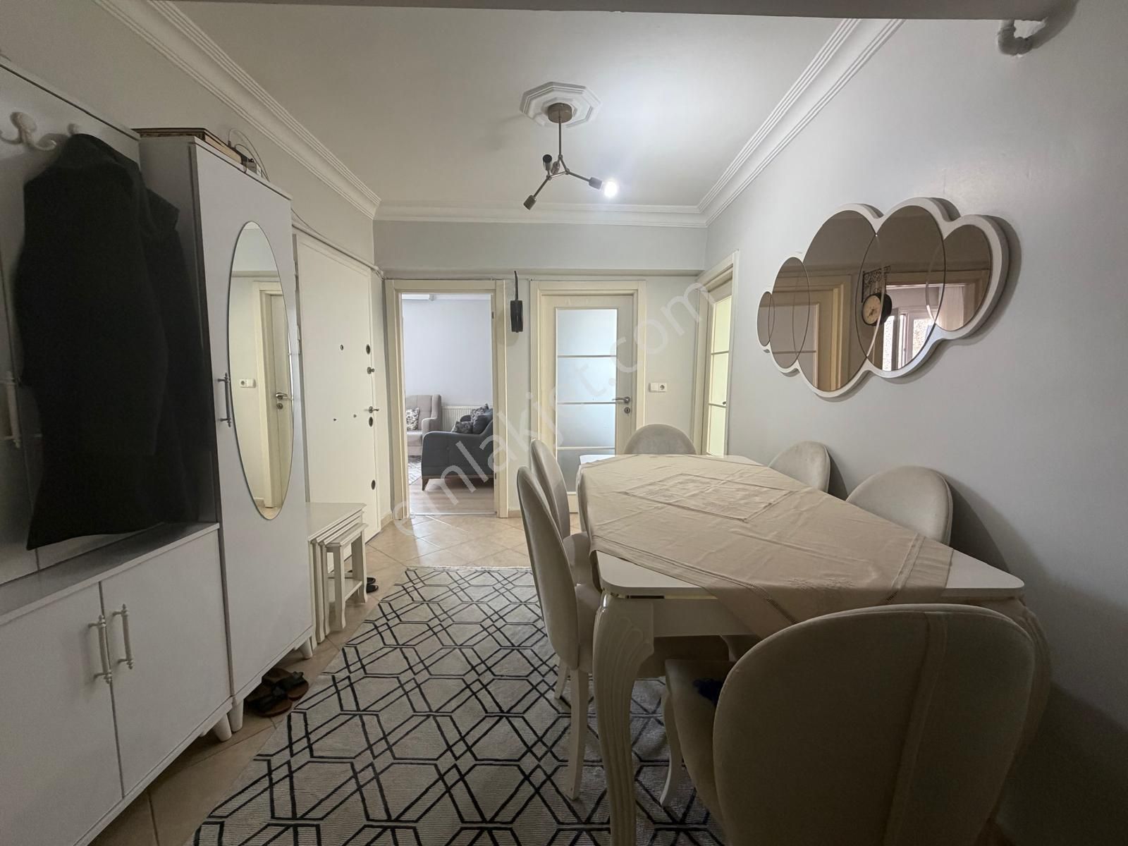 Güngören Akıncılar'da 3+1 Geniş Asansörlü Ön Cephe Daire - Görsel 26