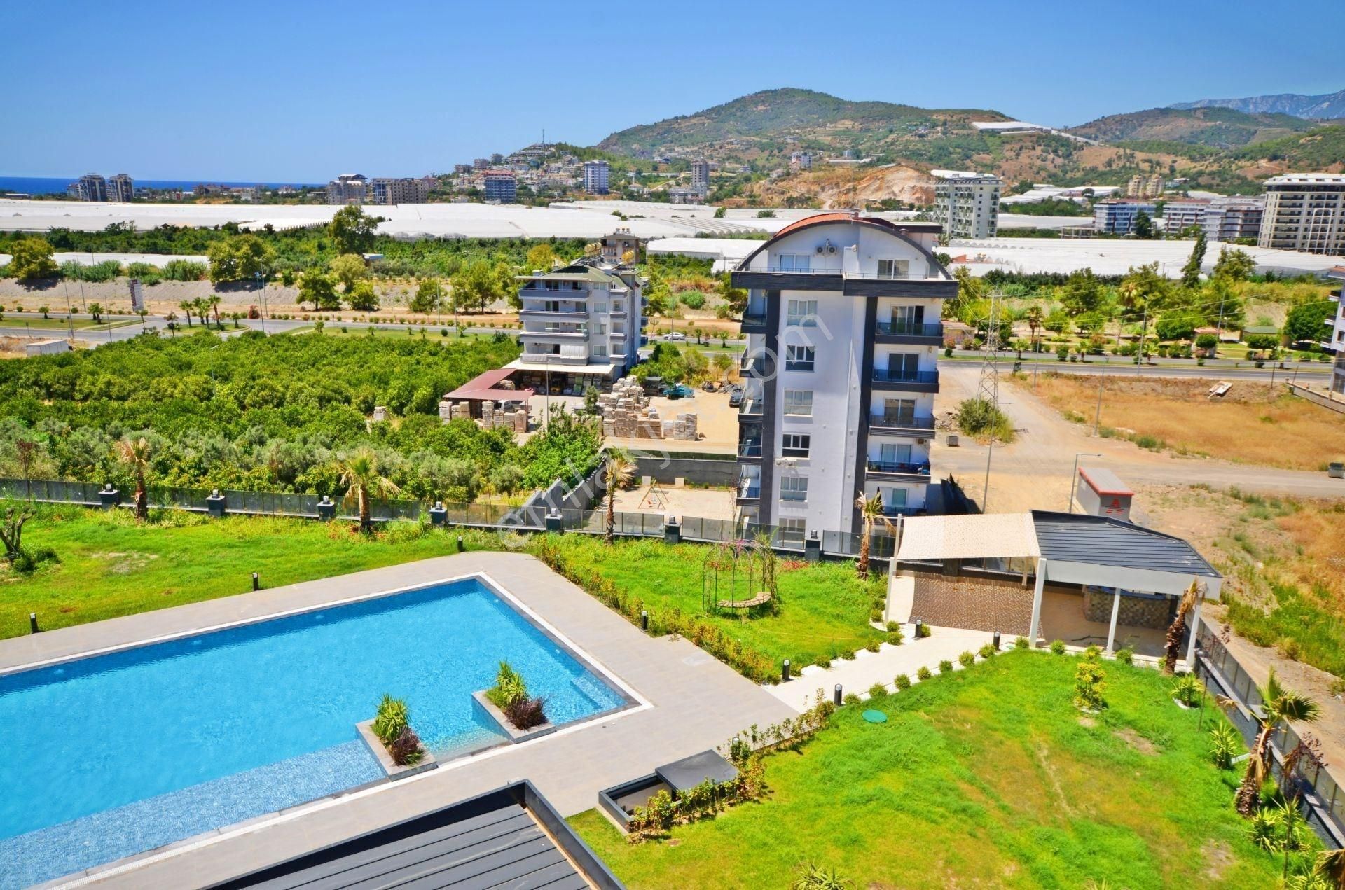 Alanya / Demirtaş’ta Deniz & Havuz Manzaralı, Full Eşyalı 2+1 Satılık Daire - Görsel 24