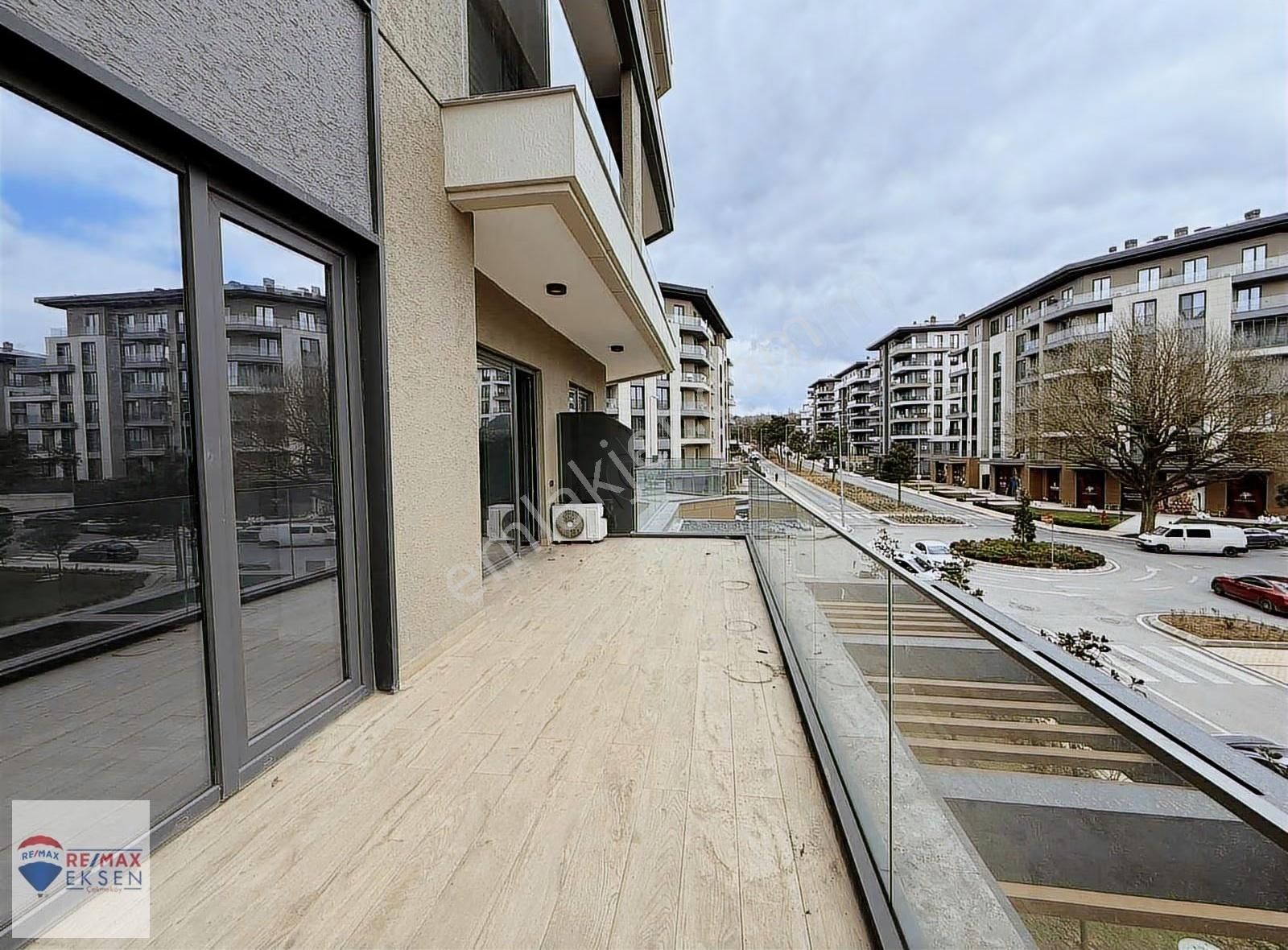 Emlak Konut Çınarköy 1+1 Kiralık Daire - Görsel 5