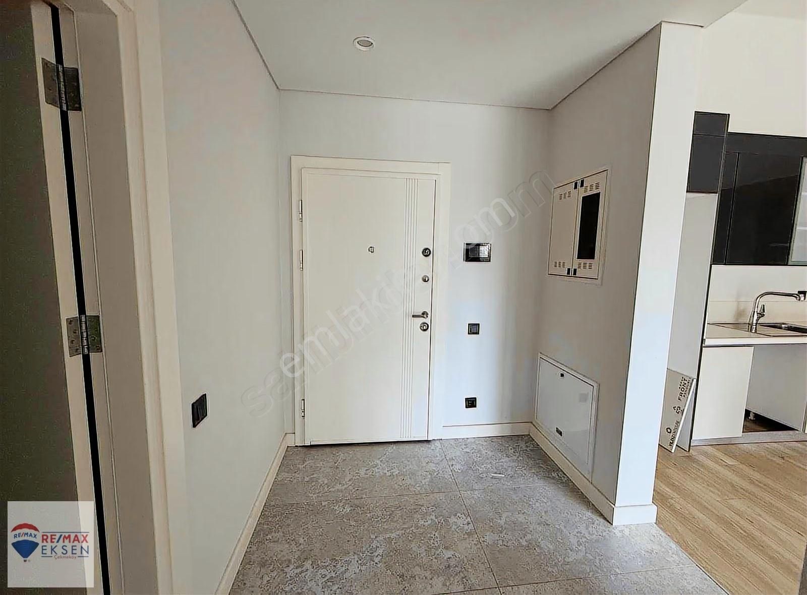 Emlak Konut Çınarköy 1+1 Kiralık Daire - Görsel 15