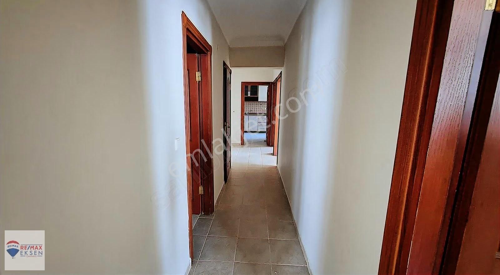 Çekmeköy Hamidiye Mah. Orkent Sitesinde Kiralık 3+1 Daire - Görsel 2