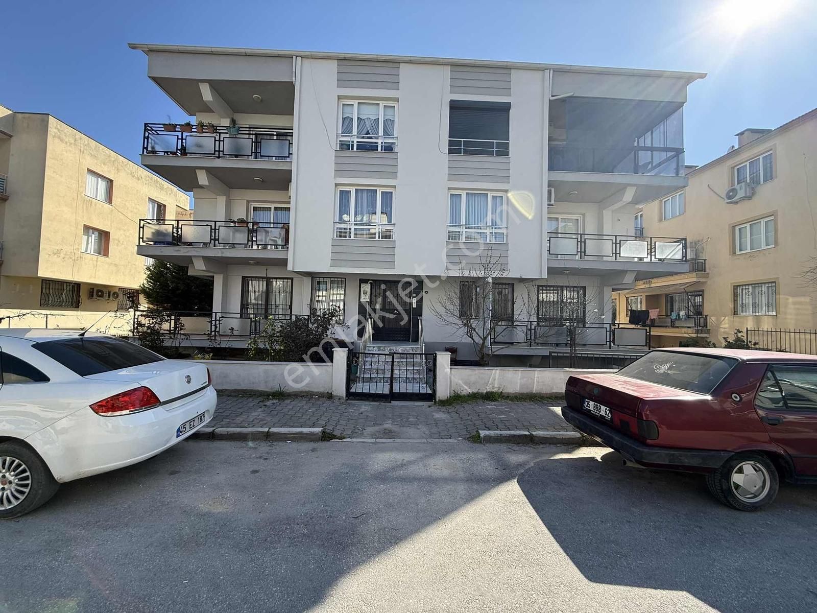 Kent Gayrimenkul'den 3+1 Şehir Merkezinde Satılık Daire