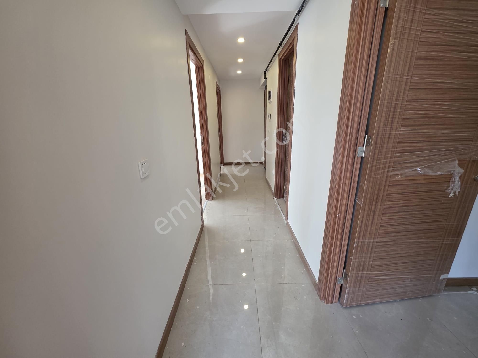 Bahçelievler Yayla Caddesi Üzerinde 2+1 Sıfır Binada Kiralık - Görsel 4