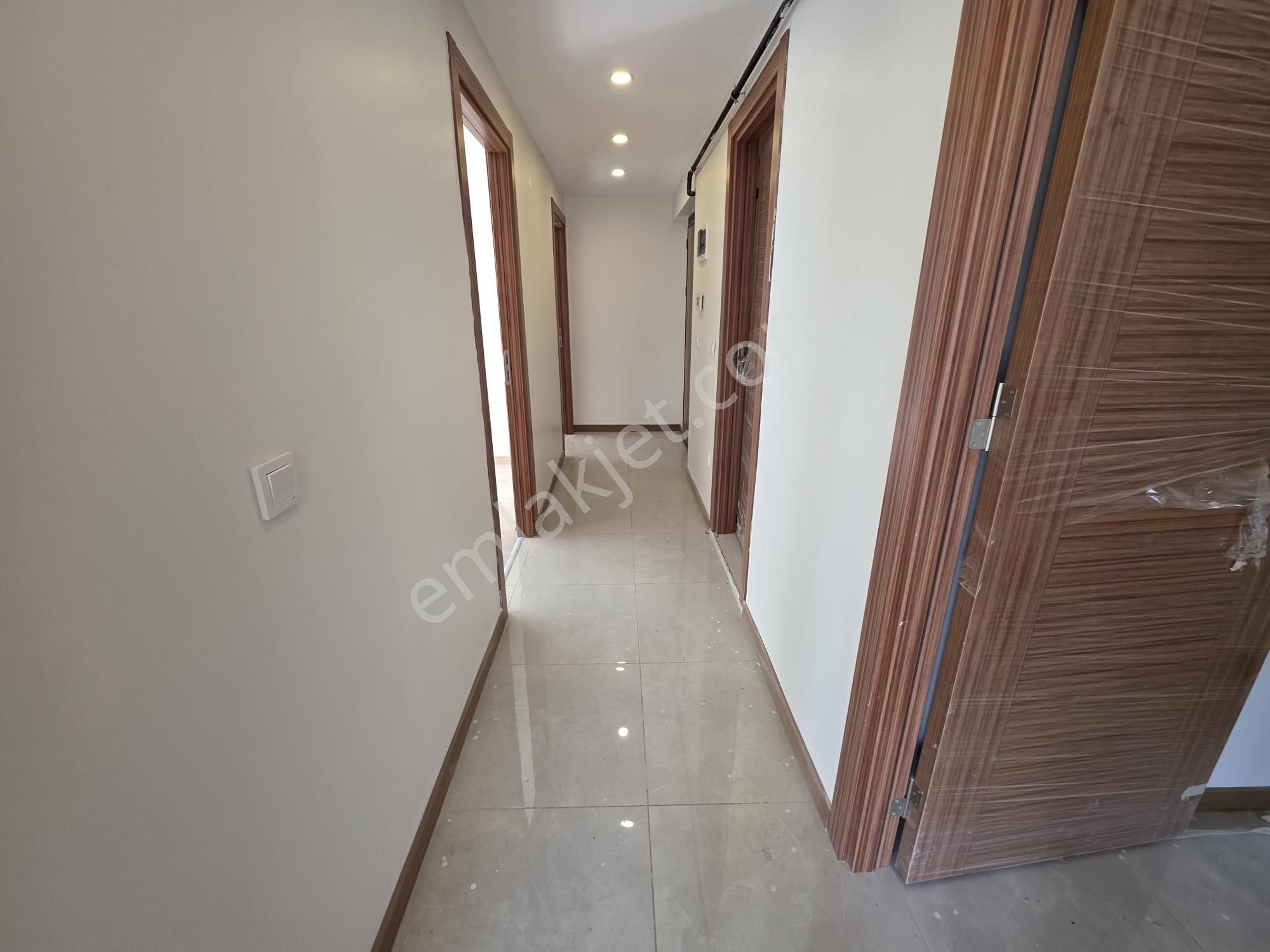 Bahçelievler Yayla Caddesi Üzerinde 2+1 Sıfır Binada Kiralık - Görsel 5