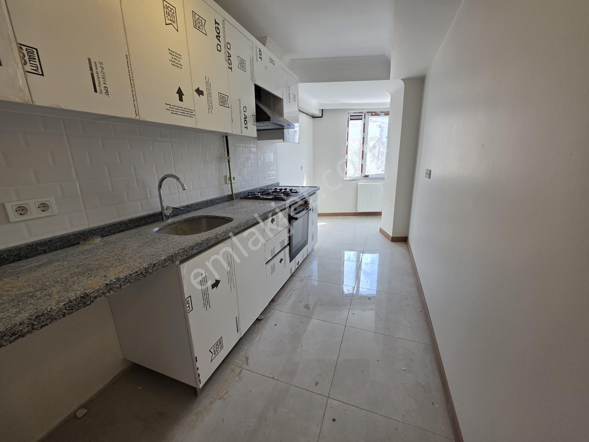 Bahçelievler Yayla Caddesi Üzerinde 2+1 Sıfır Binada Kiralık - Görsel 9