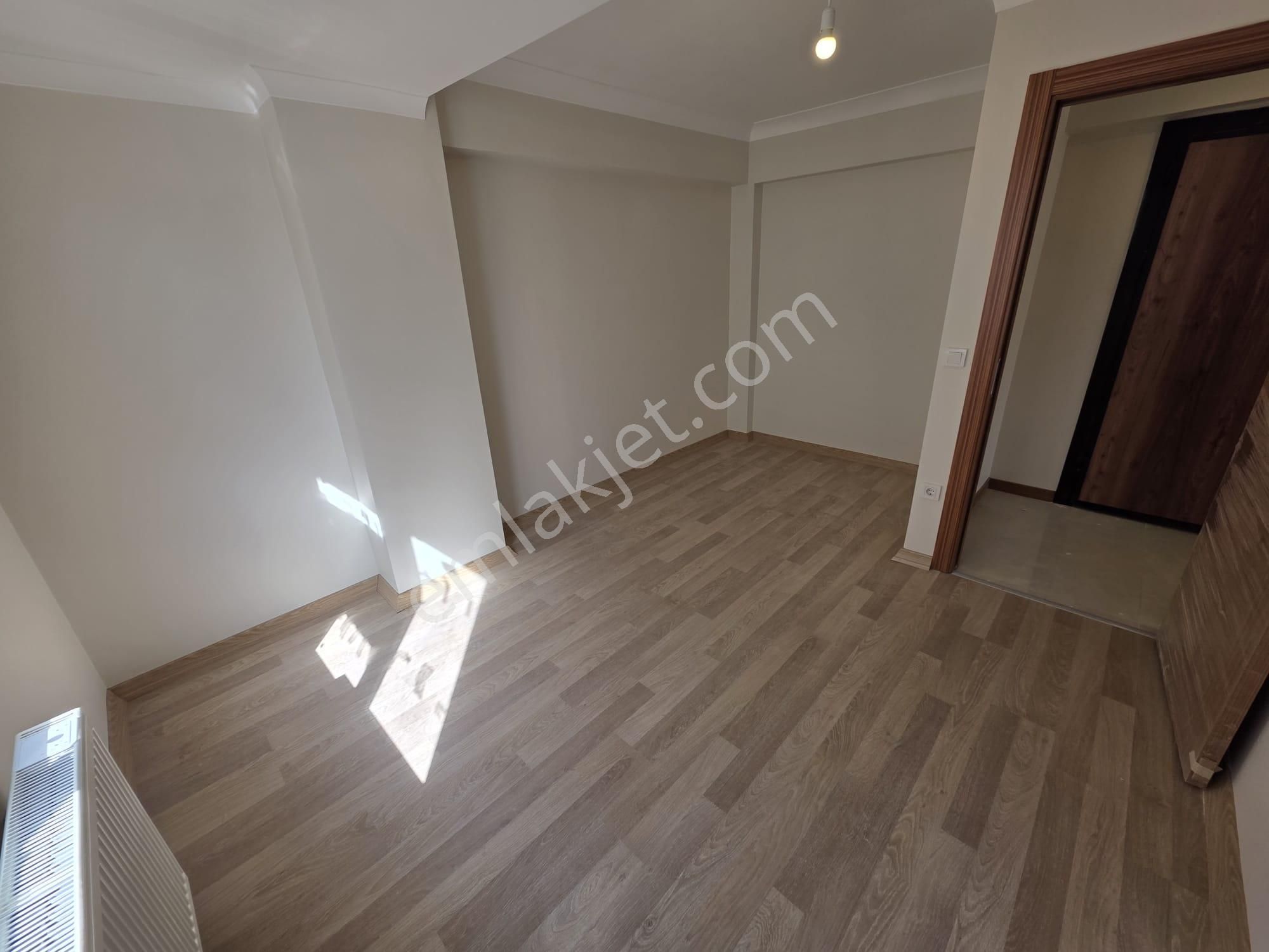 Bahçelievler Yayla Caddesi Üzerinde 2+1 Sıfır Binada Kiralık - Görsel 16
