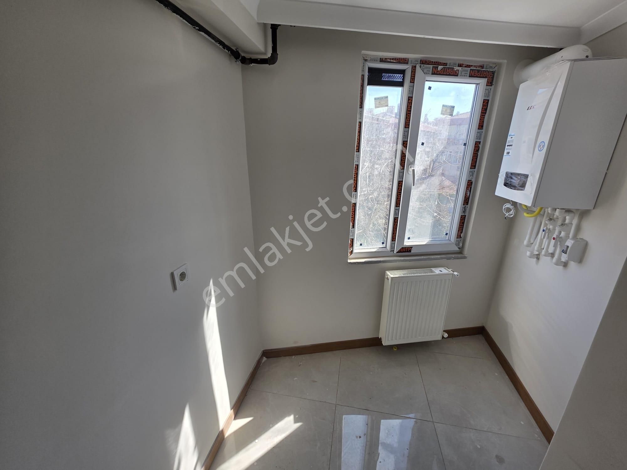 Bahçelievler Yayla Caddesi Üzerinde 2+1 Sıfır Binada Kiralık - Görsel 6