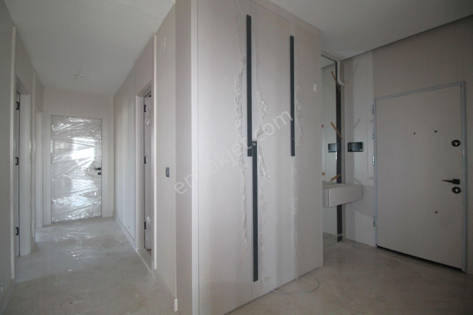 Retro’dan Yenişehir’in Gözde Semtinde Hayallerinize Bir Adım Daha Yakın 4+1 - Görsel 17