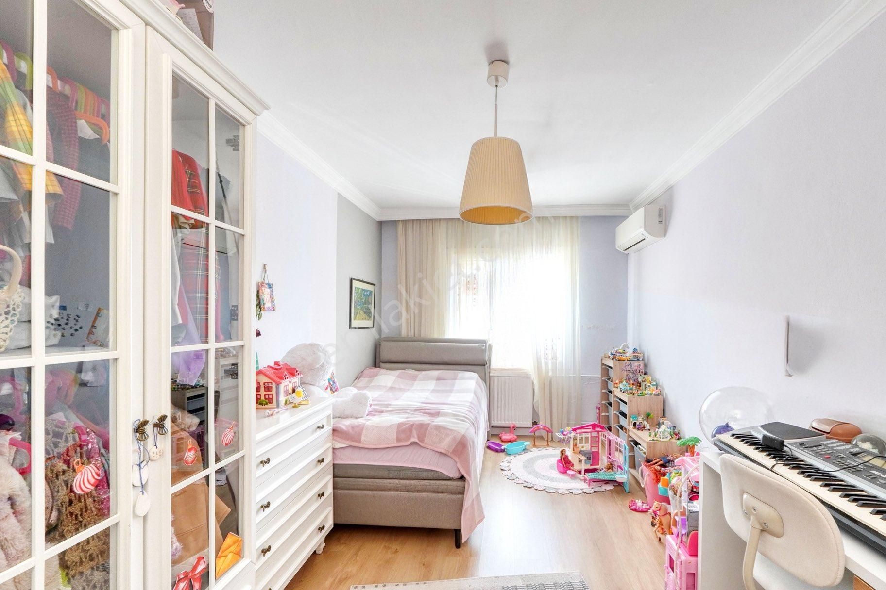 Çamlık Sitesindefull Yapılı 3+1 | 125 M² | Ara Kat | Çift Cephe | Otoparklı Ferah Satılık Daire - Görsel 7