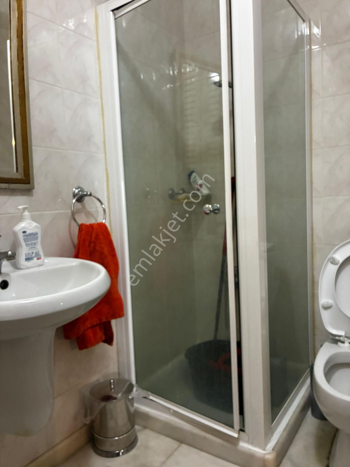 Yeniköy’de Mavi Ve Yeşilin Birleştiği Prestijli Ara Kat Daire - Görsel 4