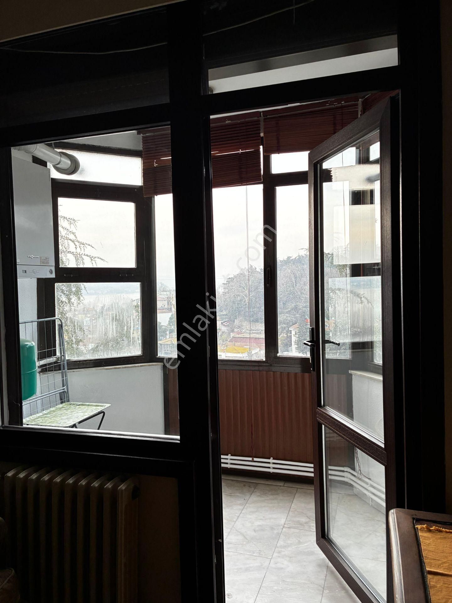 Yeniköy’de Mavi Ve Yeşilin Birleştiği Prestijli Ara Kat Daire - Görsel 26