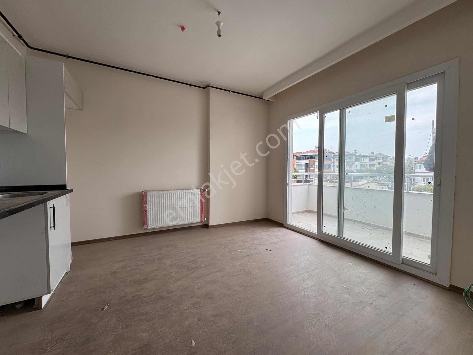 Bahçeşehir/isabet Okulları Civarı/sıfır/yatırıma Uygun/daire!!!! - Görsel 17