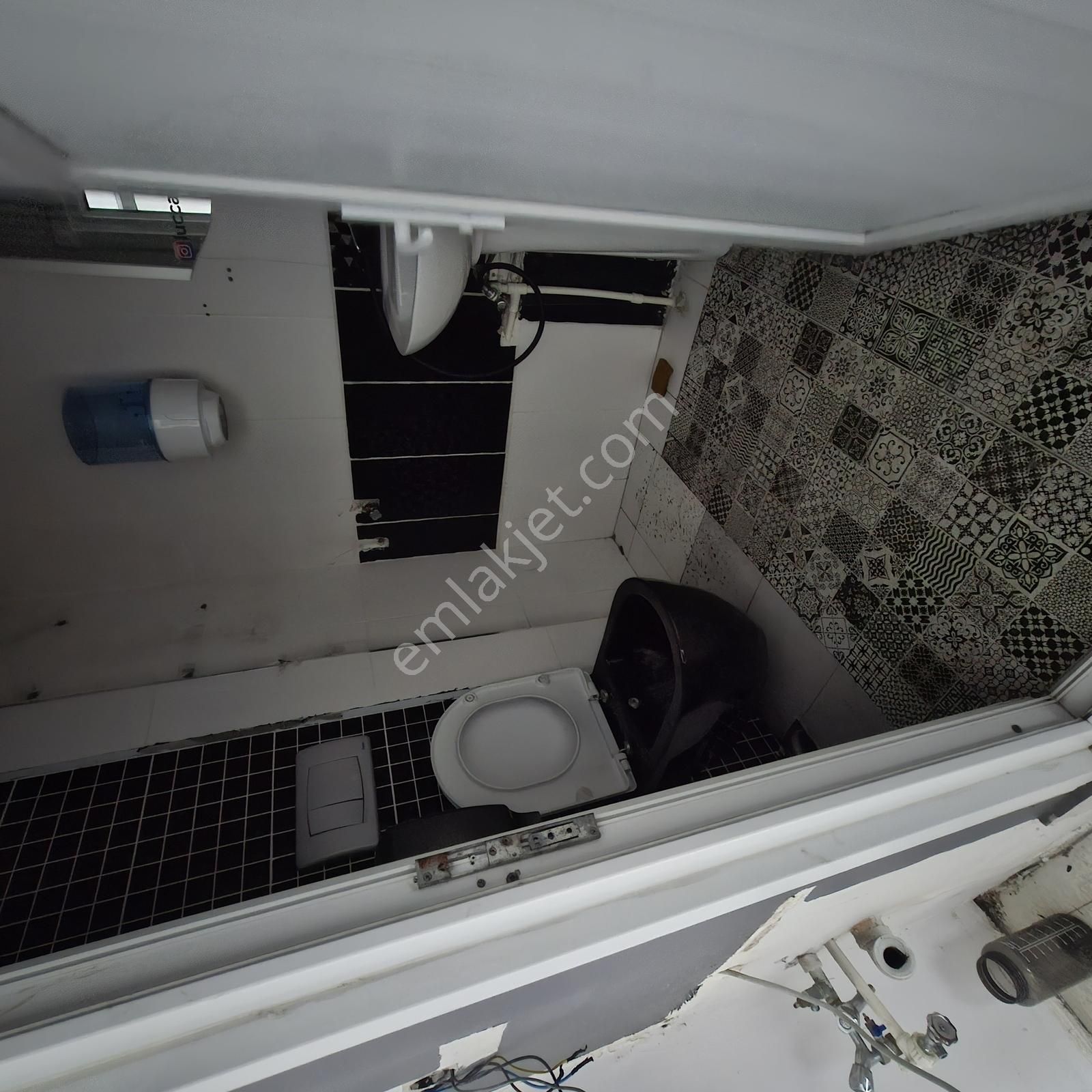 Çiğdem Emlak.dan Sahıl Park Dükkanlarında Kiralık Dükkan - Görsel 7