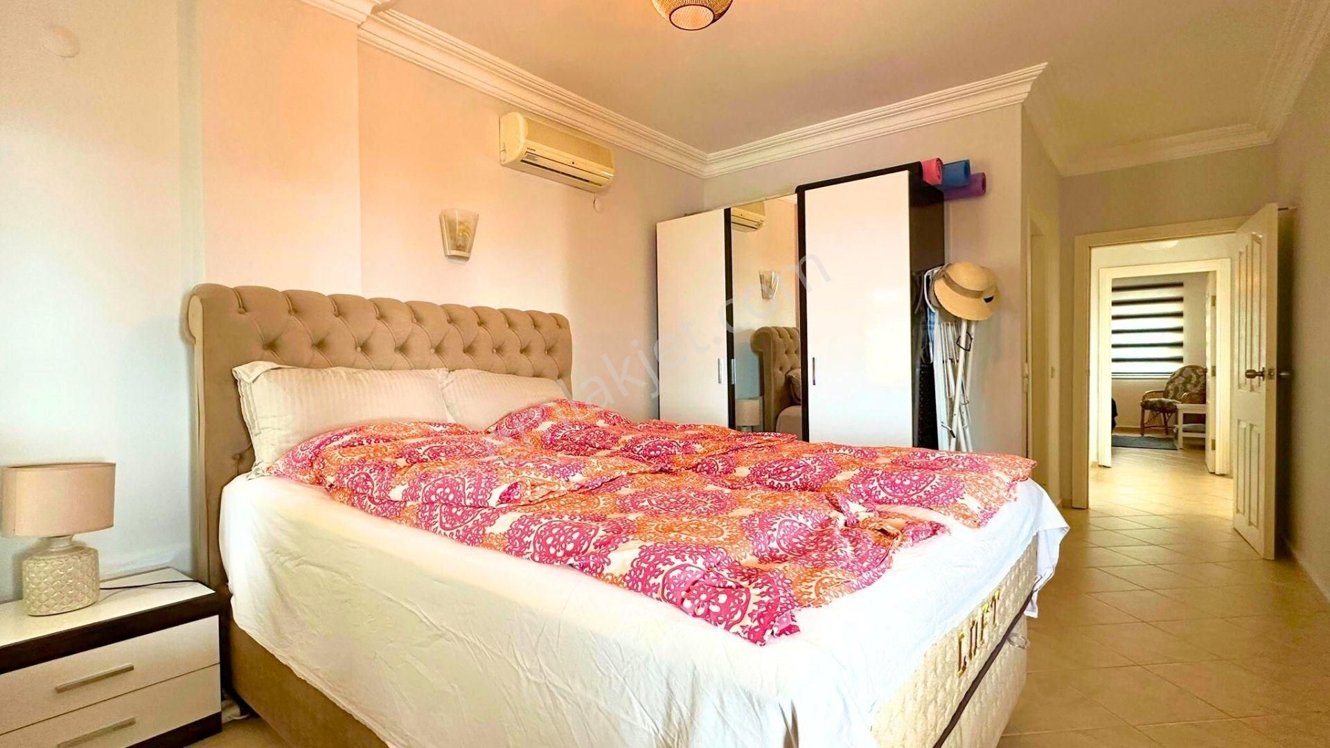 Alanya Mahmutlar’da Doğayla İç İçe, Denize Yakın 4+1 Lüks Villa - Görsel 17