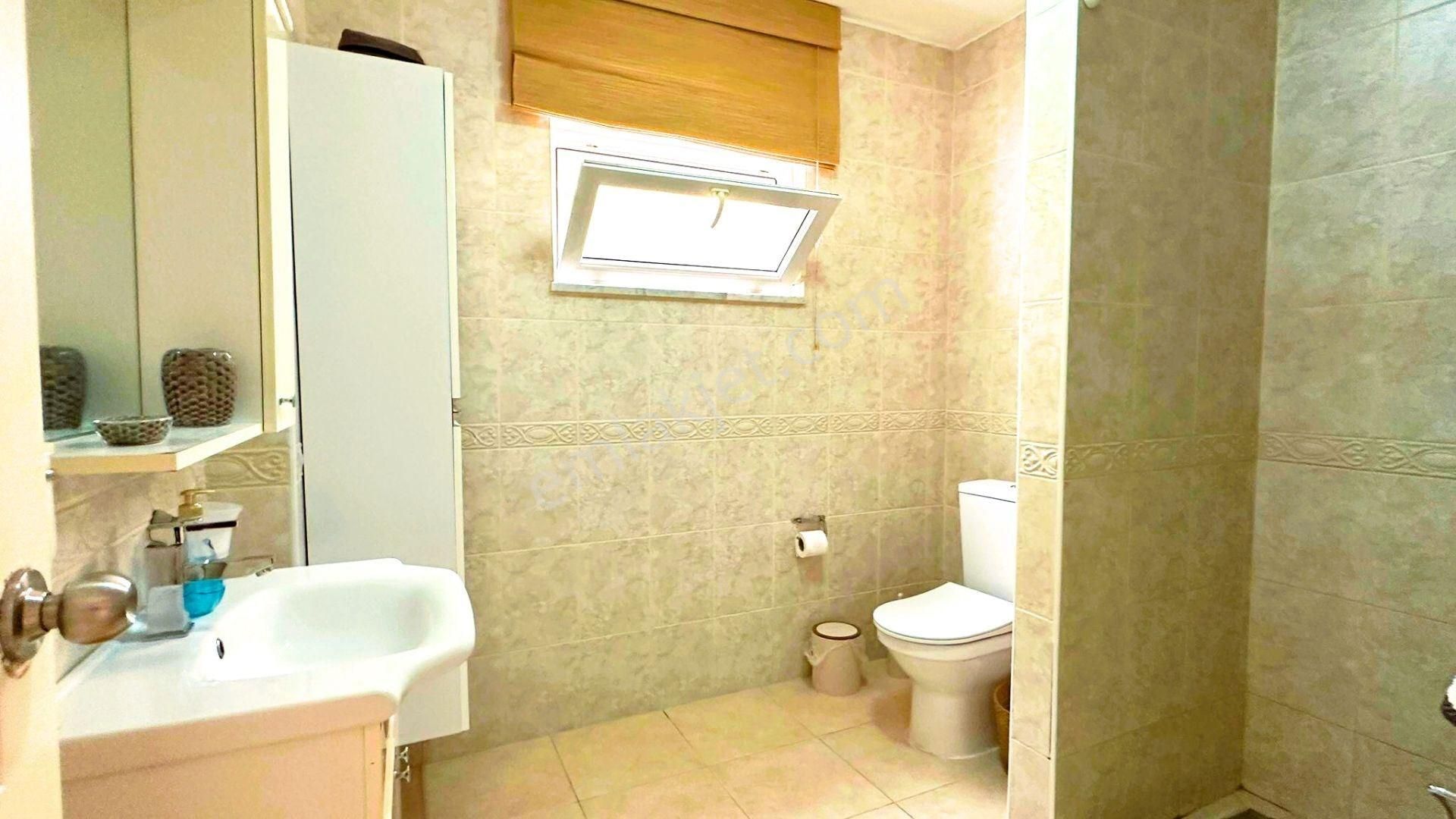 Alanya Mahmutlar’da Doğayla İç İçe, Denize Yakın 4+1 Lüks Villa - Görsel 14