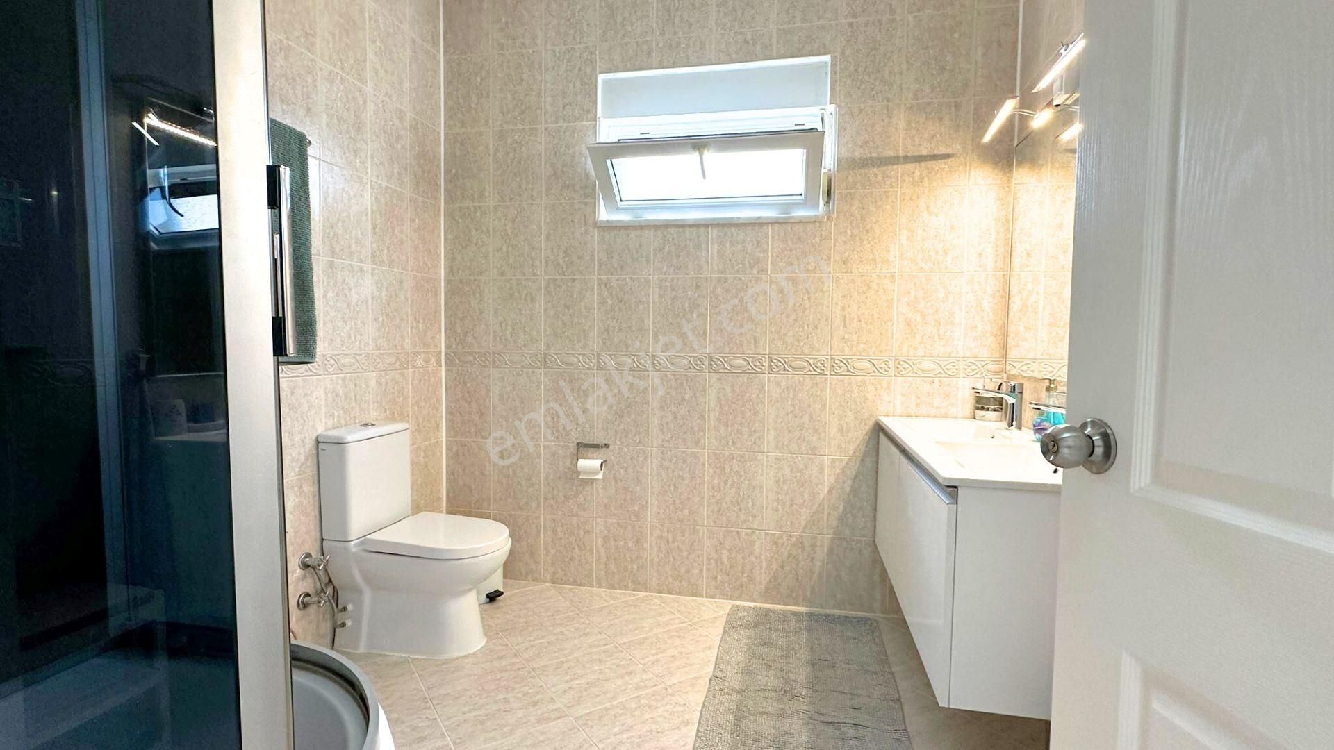 Alanya Mahmutlar’da Doğayla İç İçe, Denize Yakın 4+1 Lüks Villa - Görsel 16