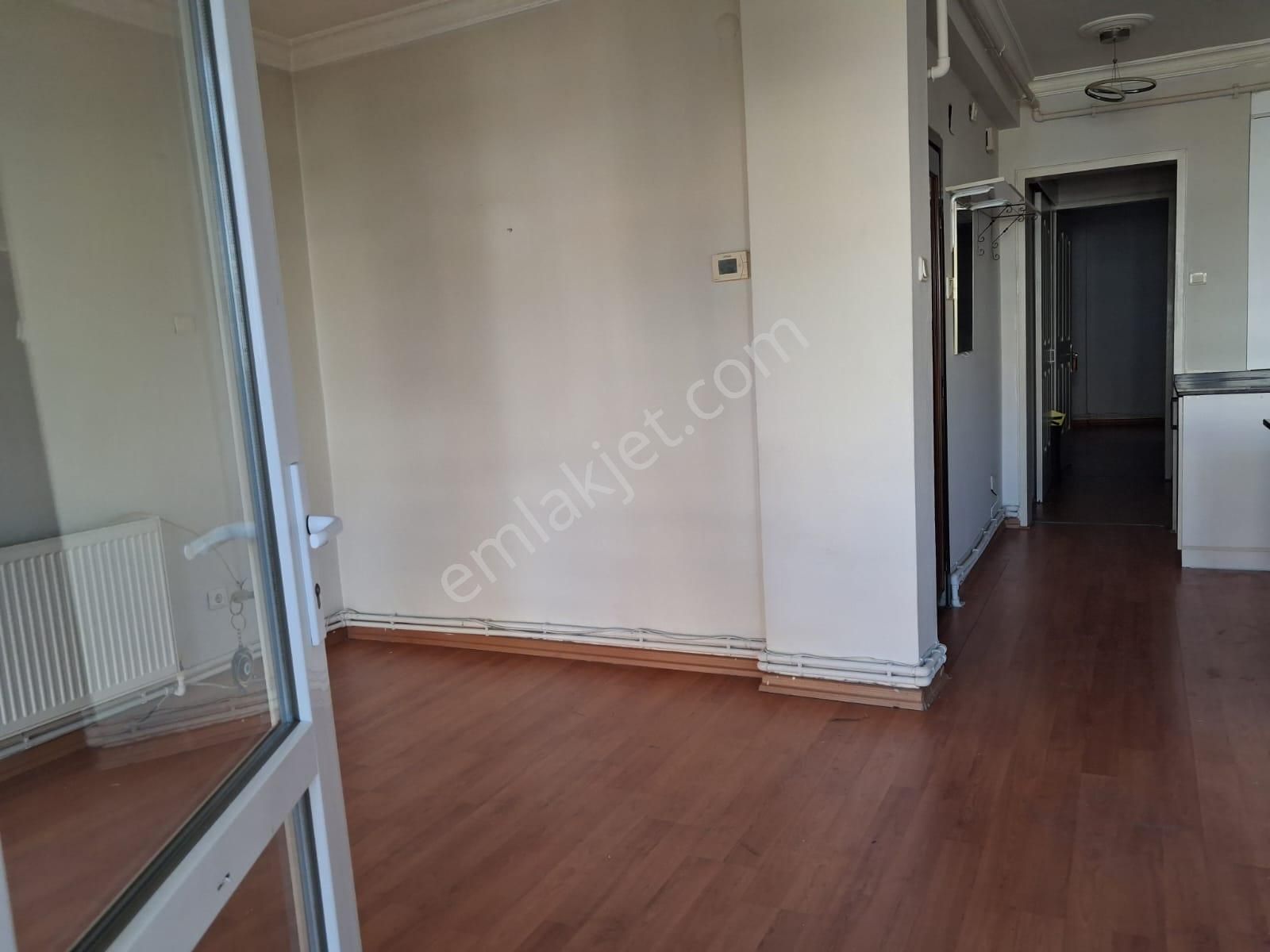 Güzel Yalıda Park İçi Park Cepheli Doğal - Görsel 18