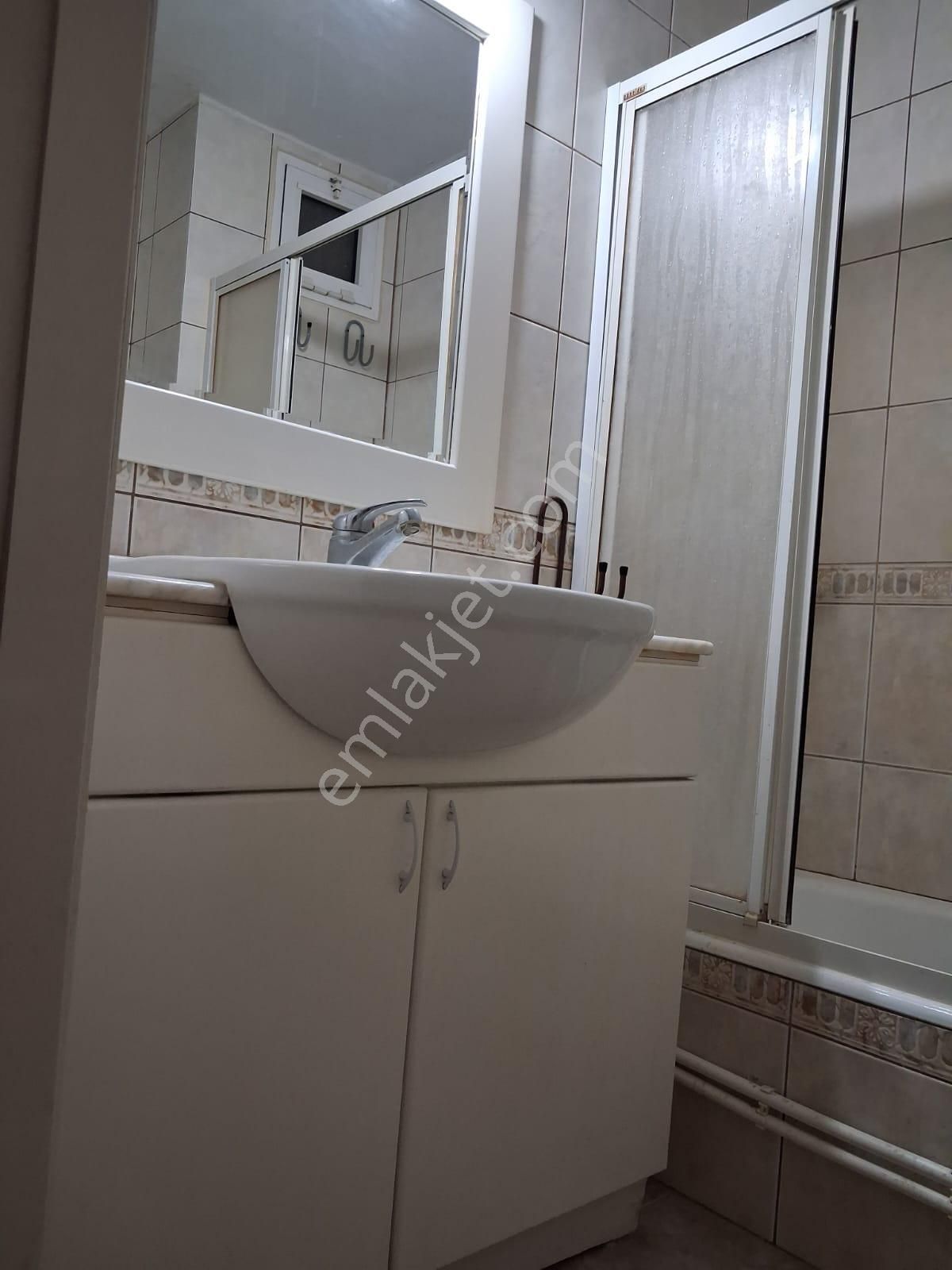 Güzel Yalıda Park İçi Park Cepheli Doğal - Görsel 12