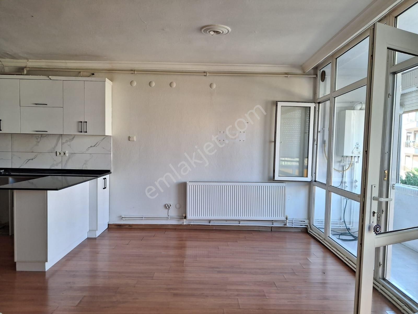 Güzel Yalıda Park İçi Park Cepheli Doğal - Görsel 27