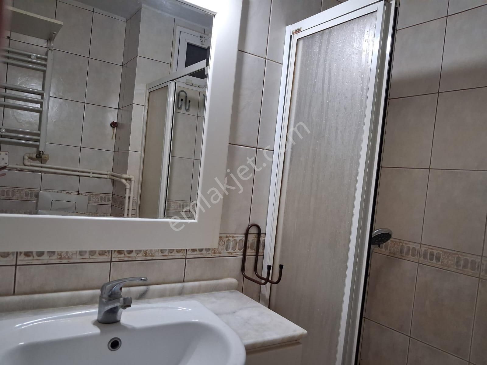 Güzel Yalıda Park İçi Park Cepheli Doğal - Görsel 9