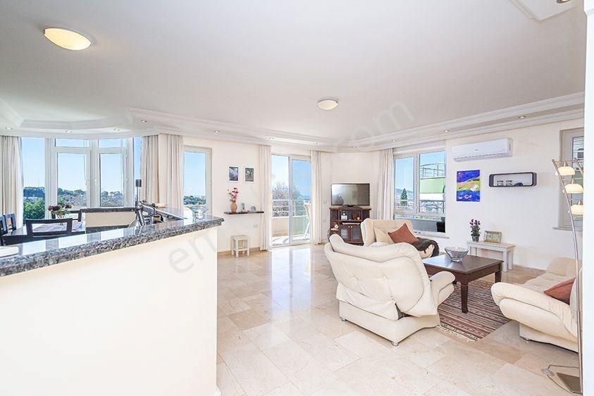 Alanya Tosmur’da Manzaralı 2+1 Satılık Daire – İkamete Uygun