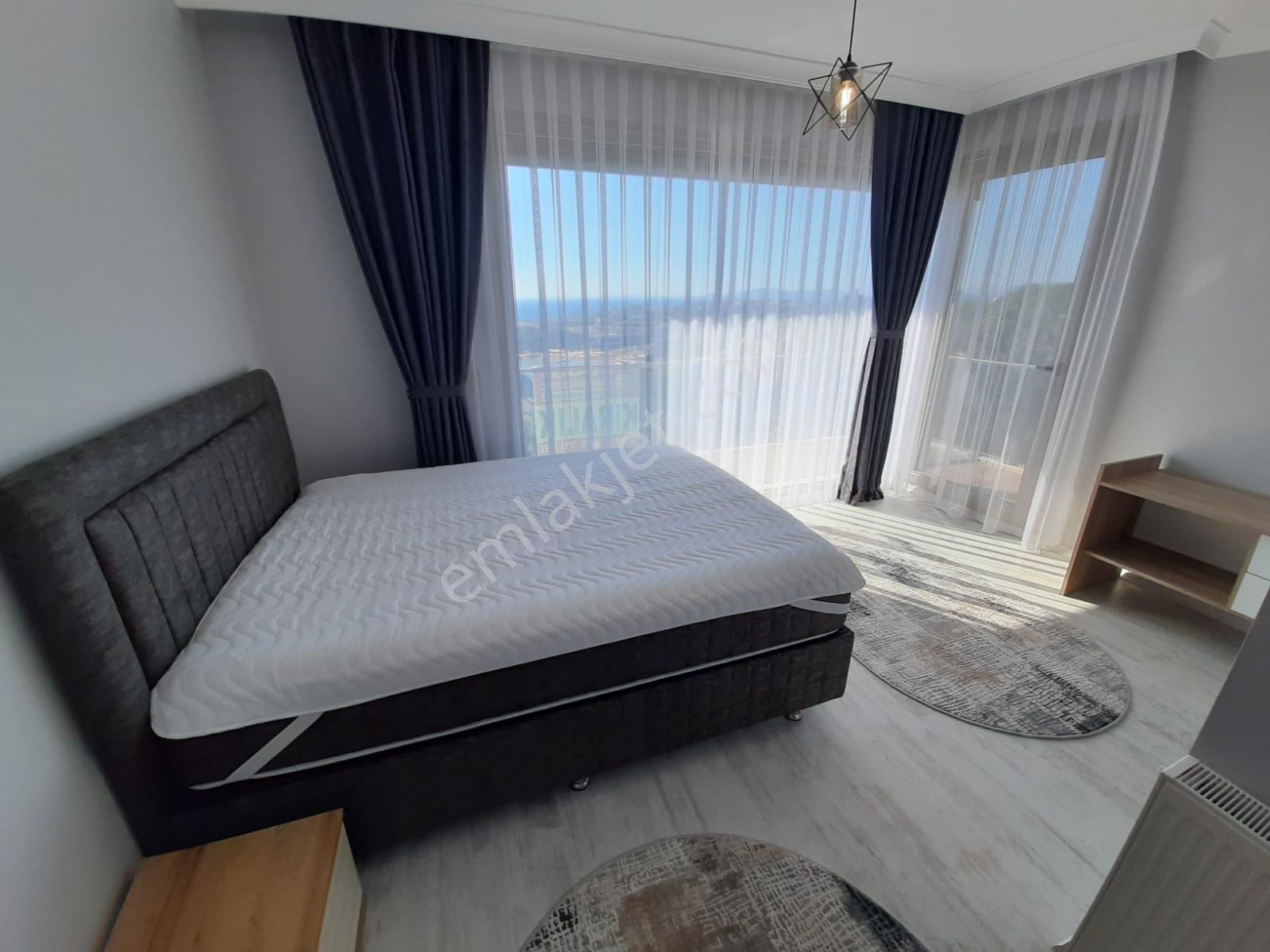Denizli Kaan Emlak Paşalimanı Şubesinden Sakız Adası Manzaralı Lüks Villa - Görsel 26