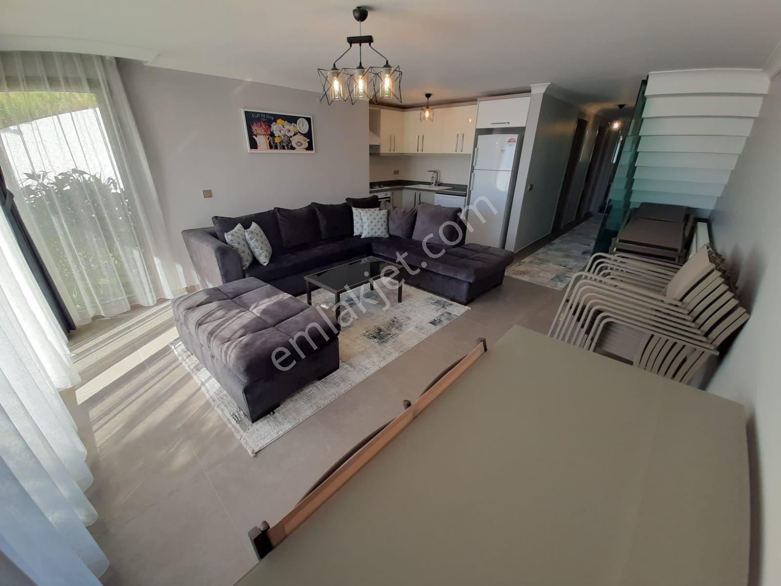Denizli Kaan Emlak Paşalimanı Şubesinden Sakız Adası Manzaralı Lüks Villa - Görsel 32