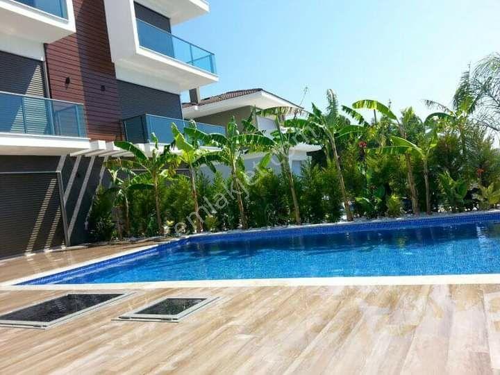 Denizli Kaan Emlak Paşalimanı Şubesinden Sakız Adası Manzaralı Lüks Villa - Görsel 16