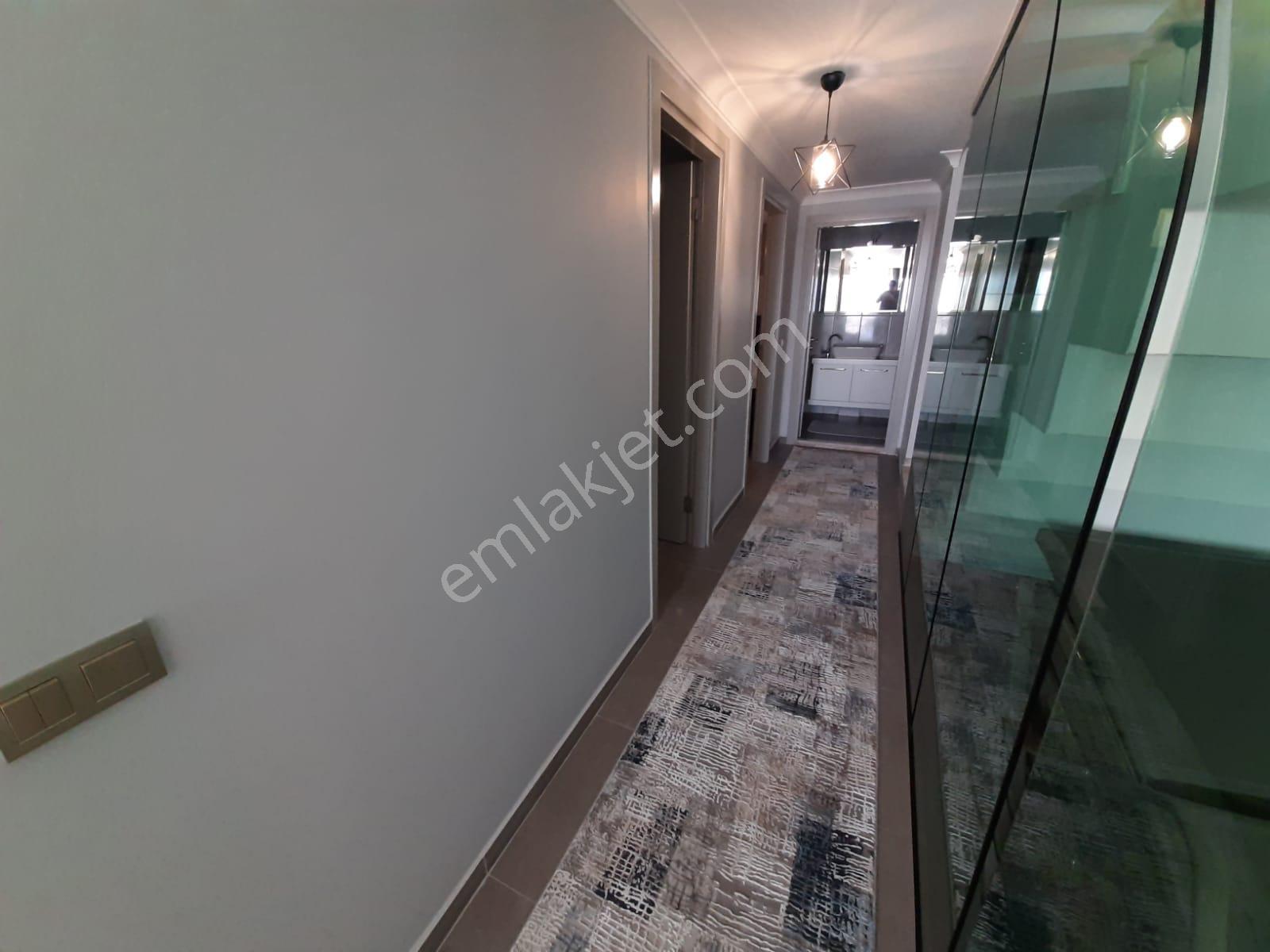 Denizli Kaan Emlak Paşalimanı Şubesinden Sakız Adası Manzaralı Lüks Villa - Görsel 29