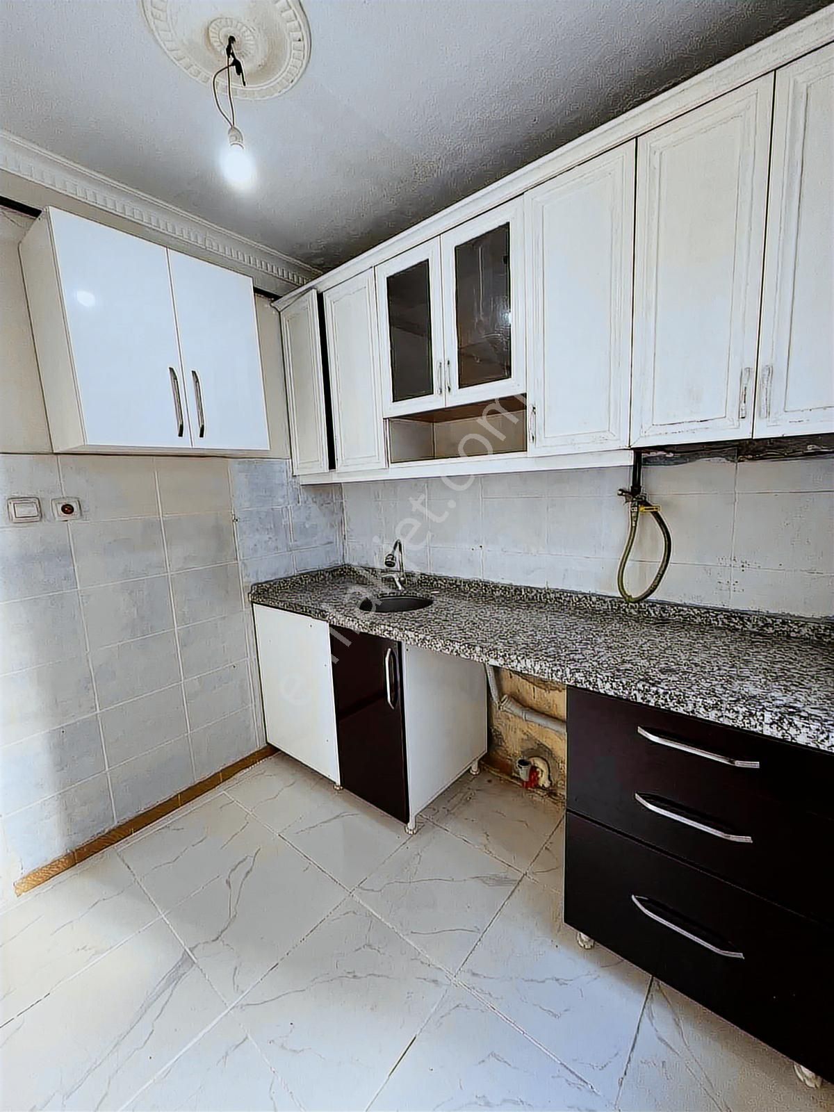 Adnan Menderes Mahallesi 2+1 Kiralık Daire - Görsel 11