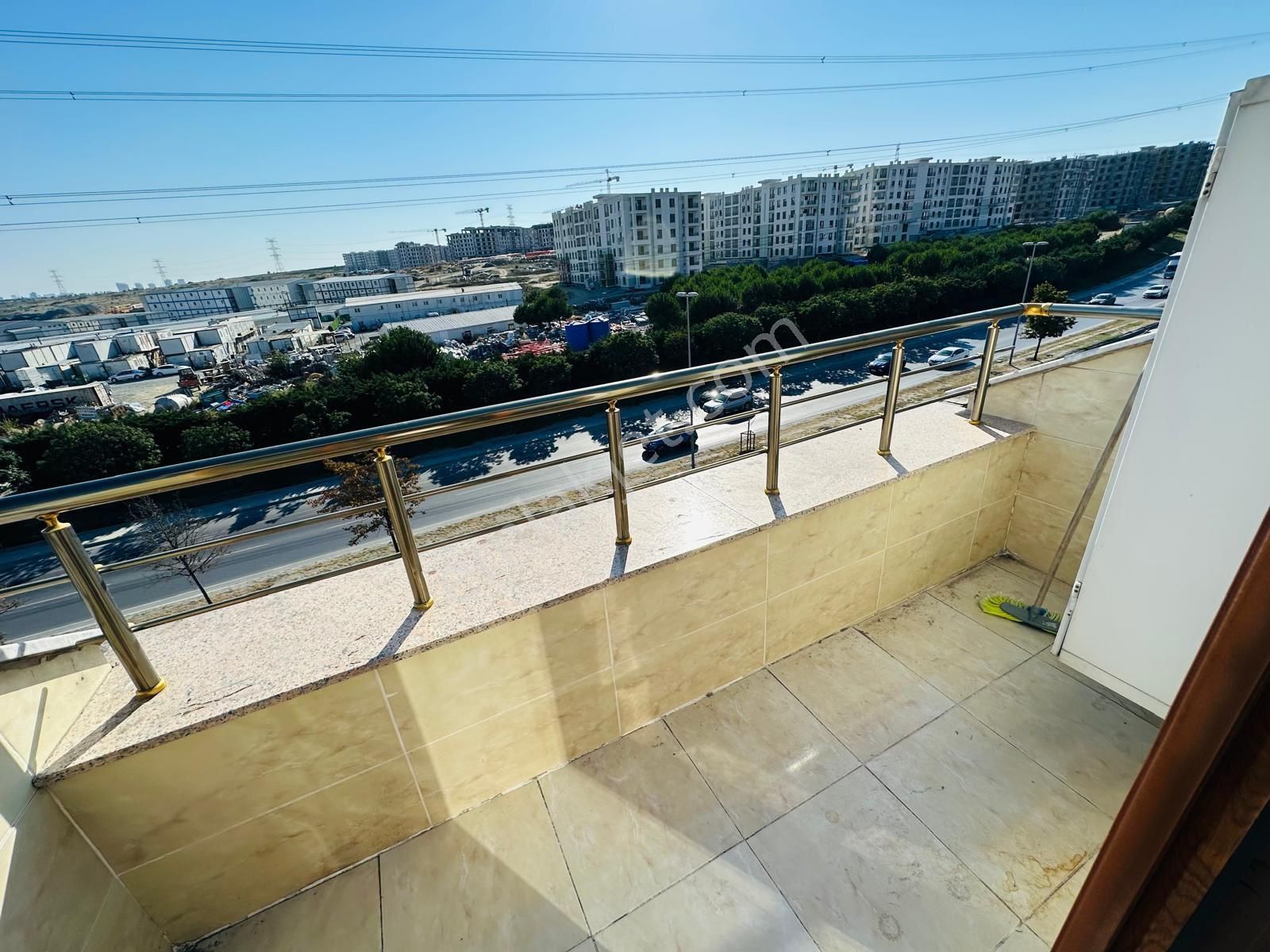 Aydın İnş. Sultançiftliği Mah 2+1 90m2 Çatı Katı Memura Şartı - Görsel 9