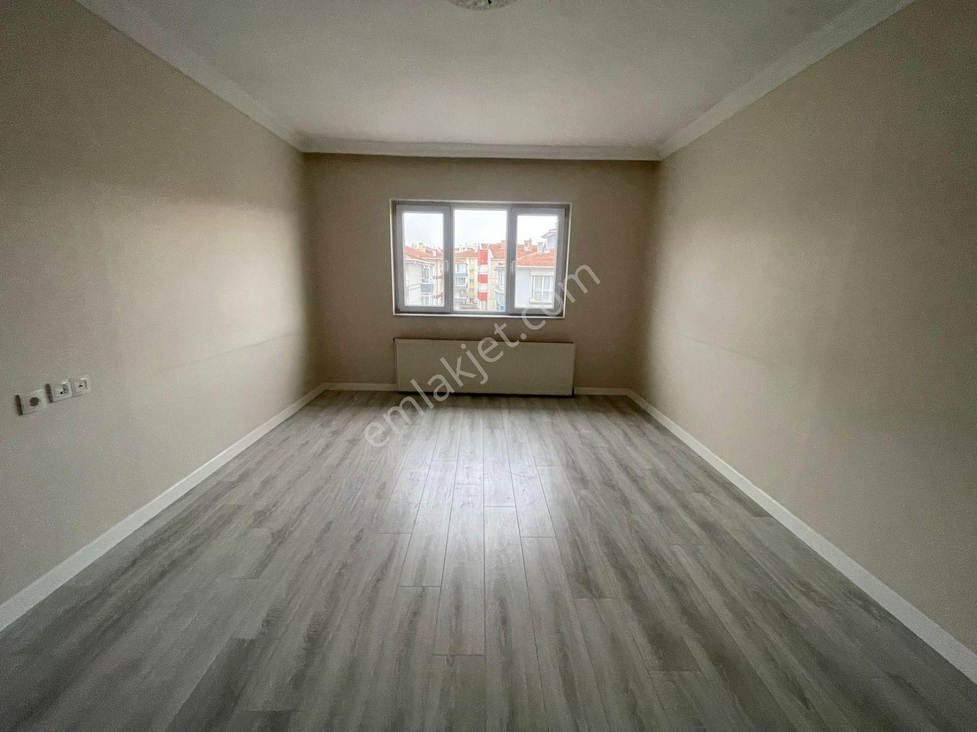 Pınarbaşı Mh'de 3+1 Asansörlü Ç.balkon Cadde C.geniiş M2 Daire!! - Görsel 6