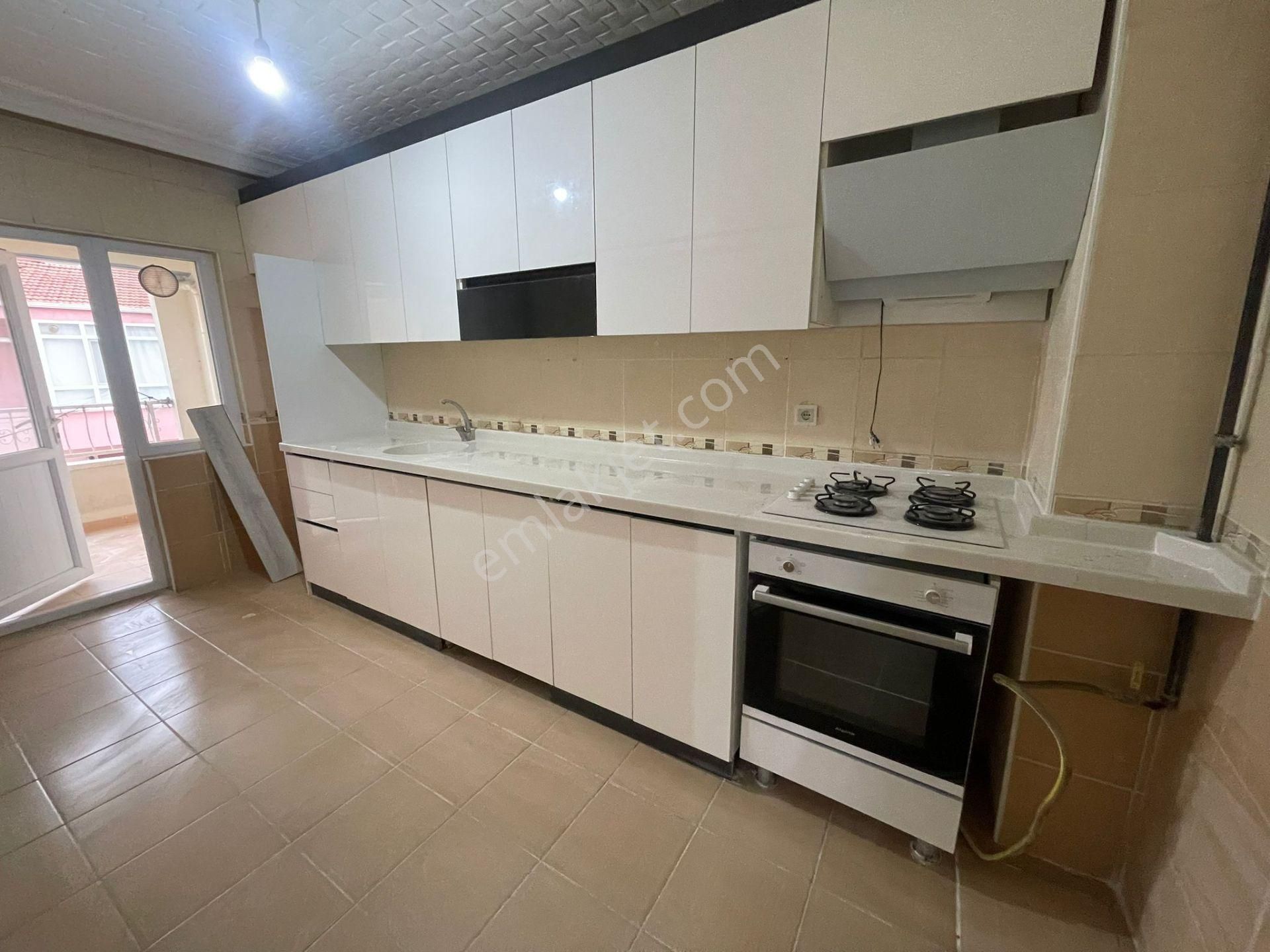 Pınarbaşı Mh'de 3+1 Asansörlü Ç.balkon Cadde C.geniiş M2 Daire!! - Görsel 3