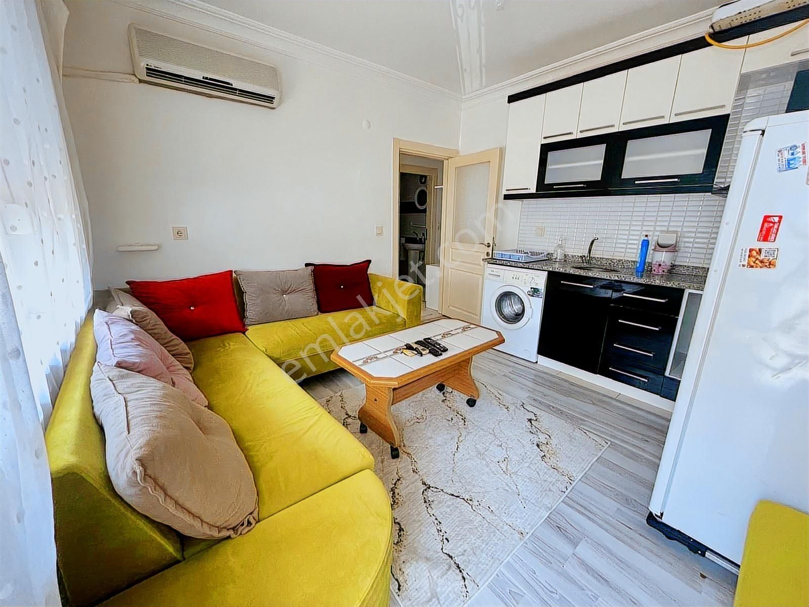 Kültür'de Yüksek Giriş 2+1 Full Eşyalı Kiralık Daire