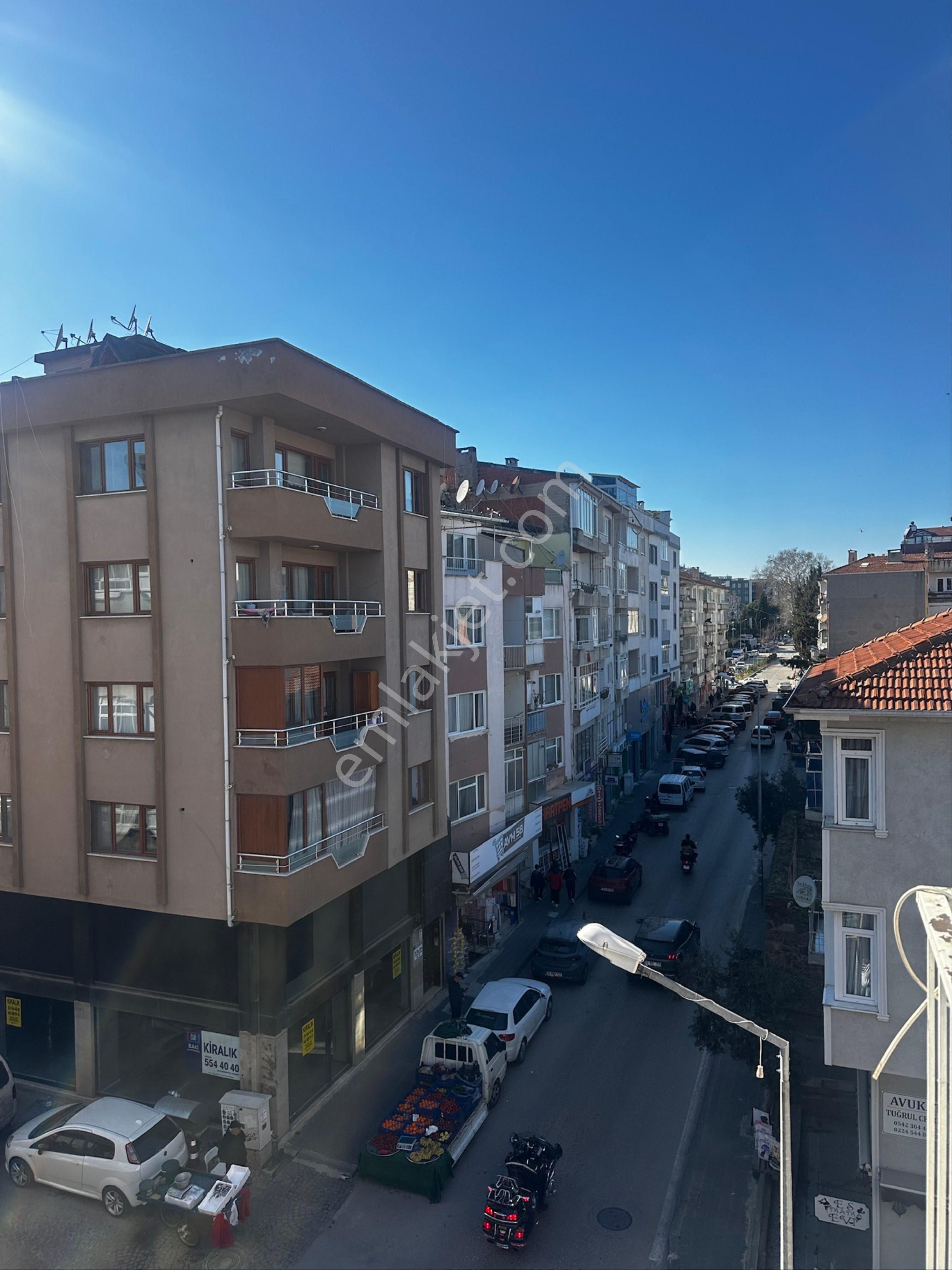 Koçak’tan Cadde Üzeri Kiralık Daire - Görsel 15