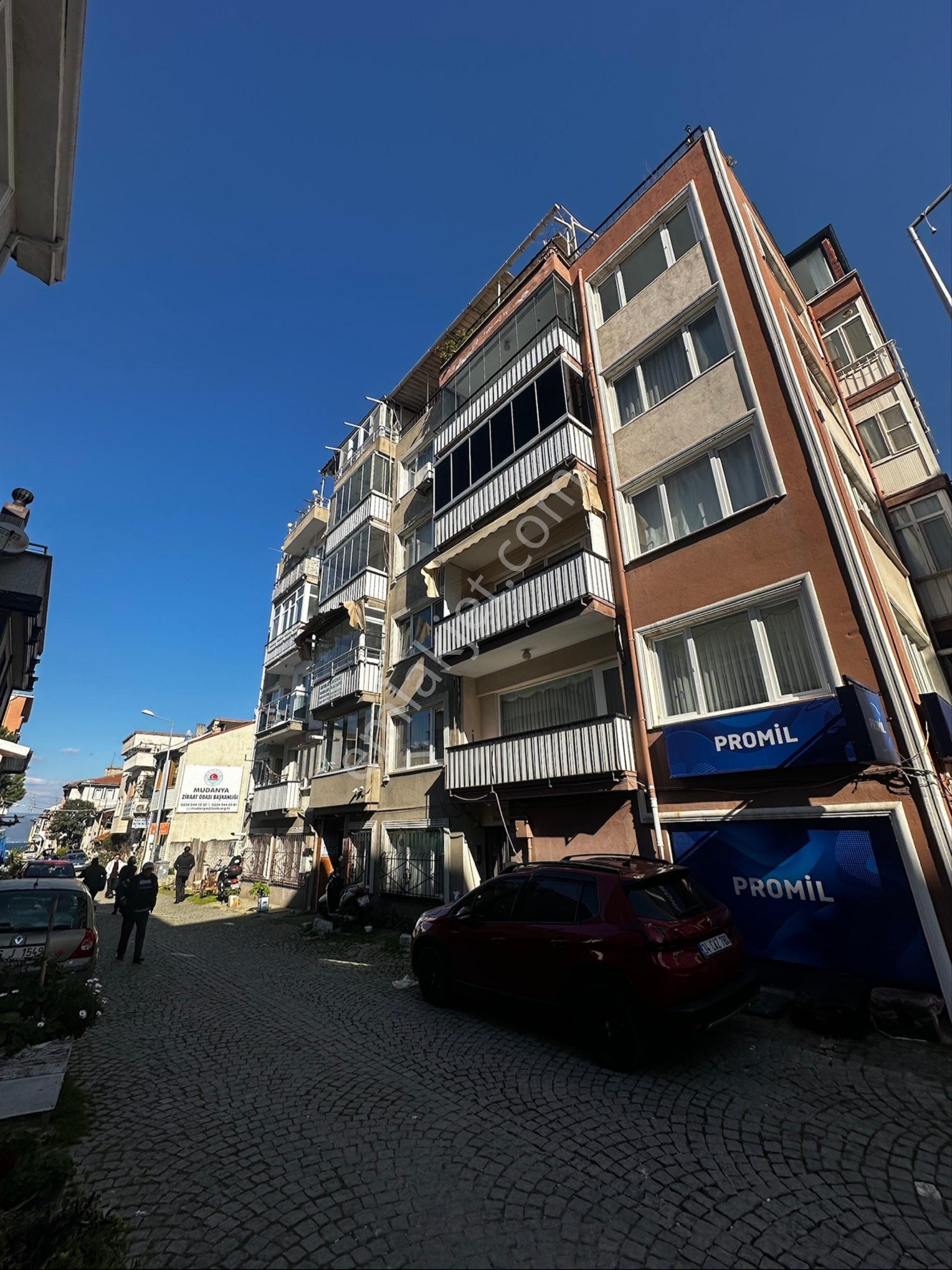 Koçak’tan Cadde Üzeri Kiralık Daire - Görsel 33