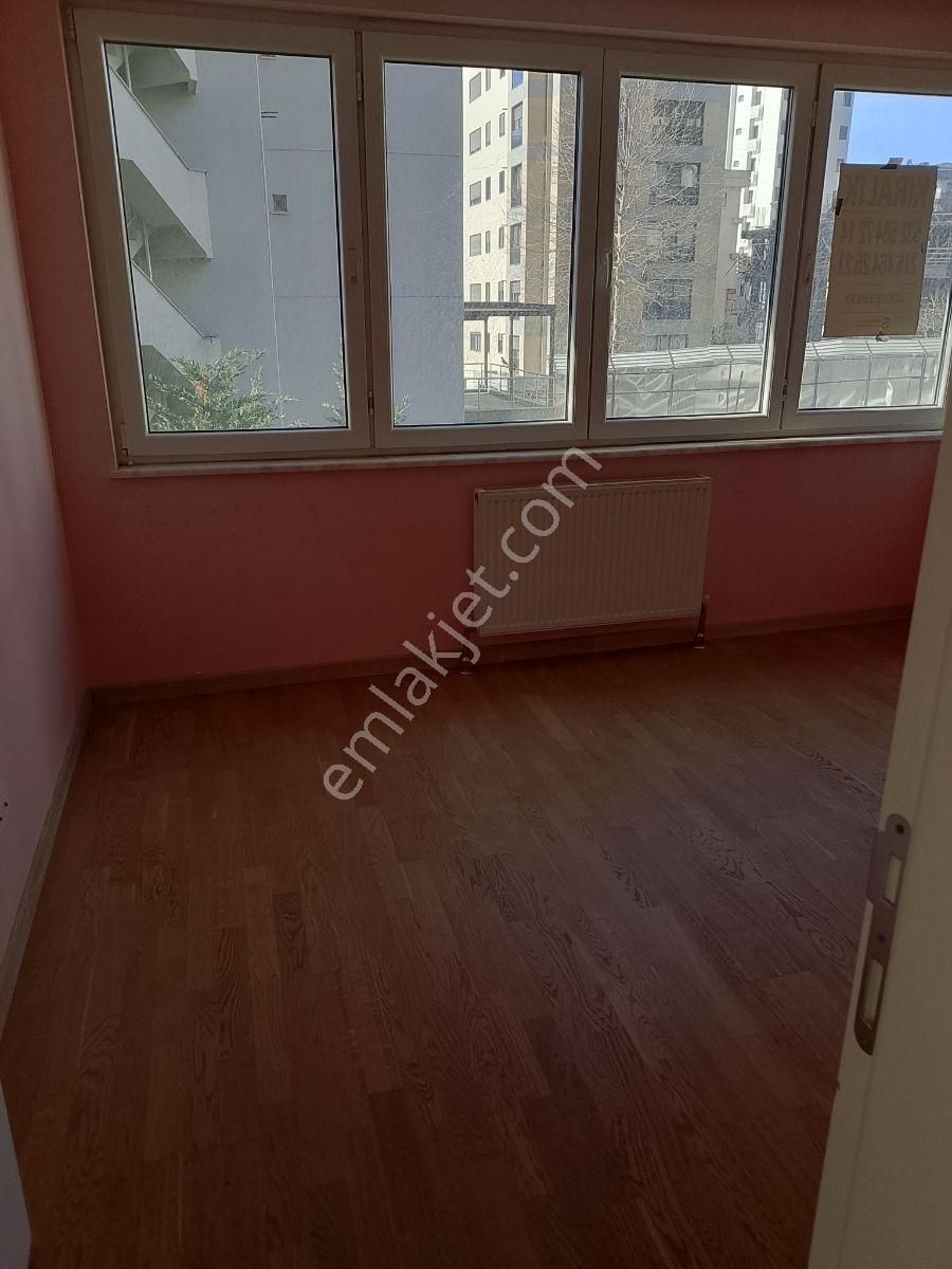 Suadiye Bağdat'a Yakın Yeni 2+1 Ebeveyn Banyolu 100 Mt 80.000 Tl - Görsel 9