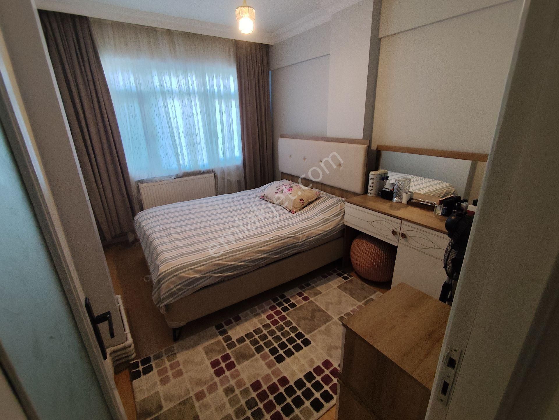 Kocamustafapaşa Şehit Turan Topal Sok 2+1 Çift Cephe Kat1 Satılık Daire - Görsel 5