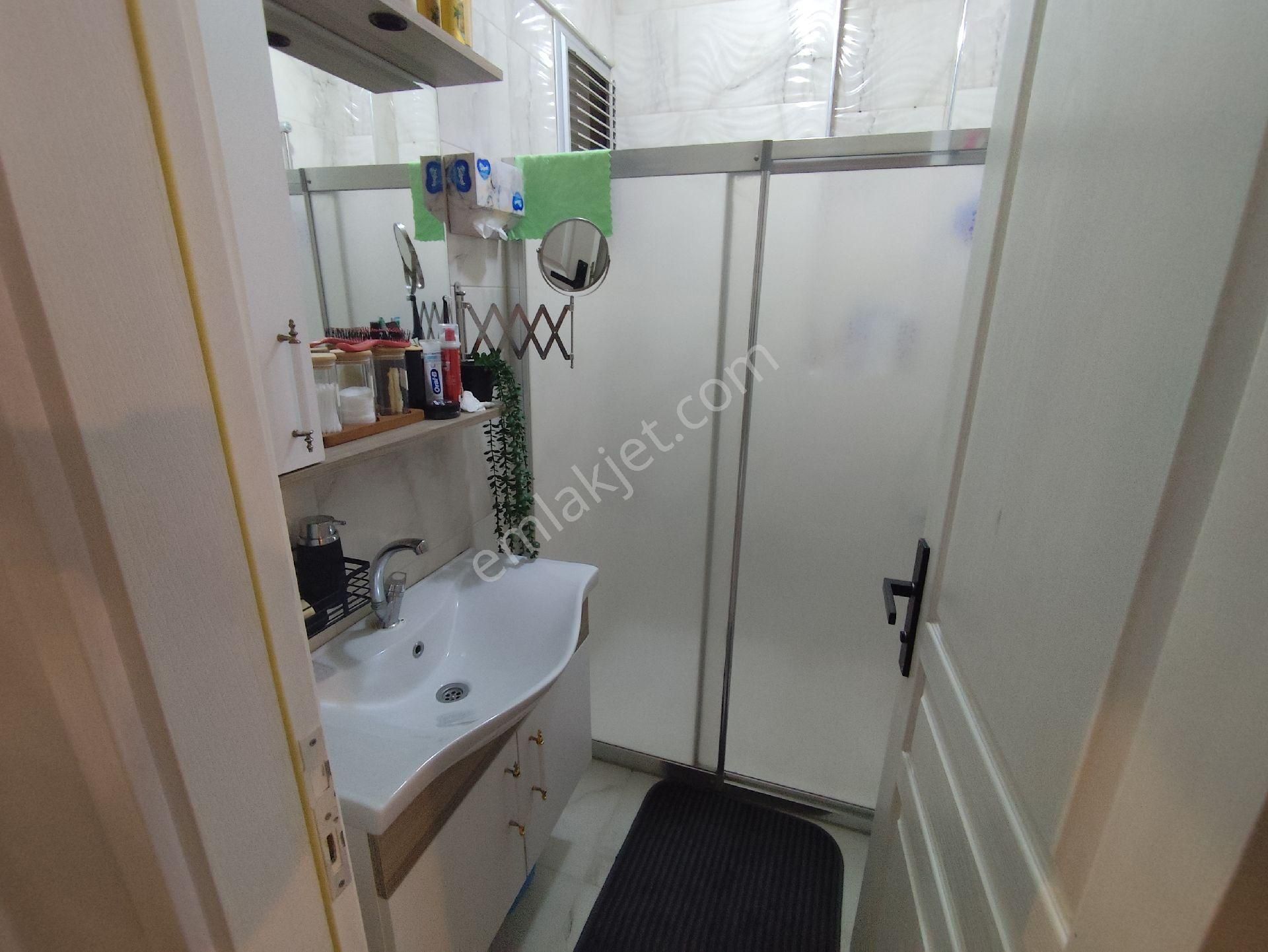 Kocamustafapaşa Şehit Turan Topal Sok 2+1 Çift Cephe Kat1 Satılık Daire - Görsel 19